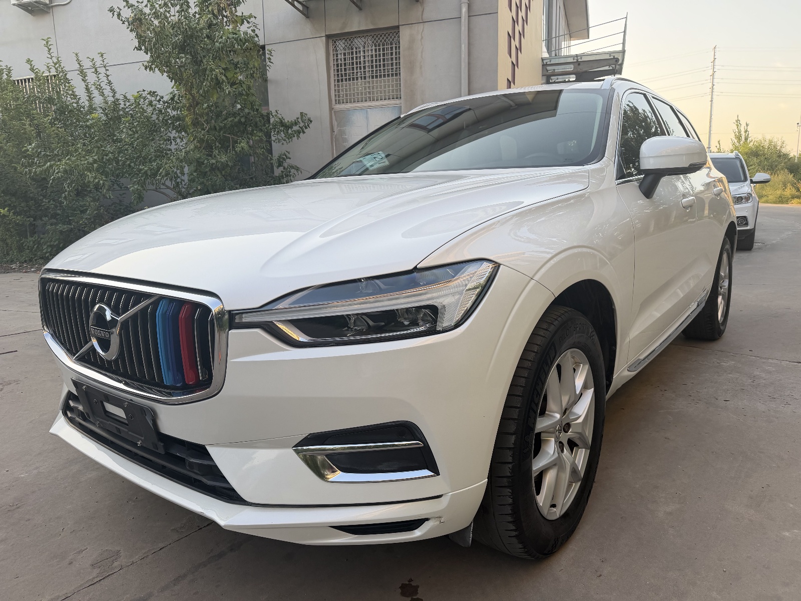MY2019 Volvo XC60 T5 4WD Zhiyi National VI