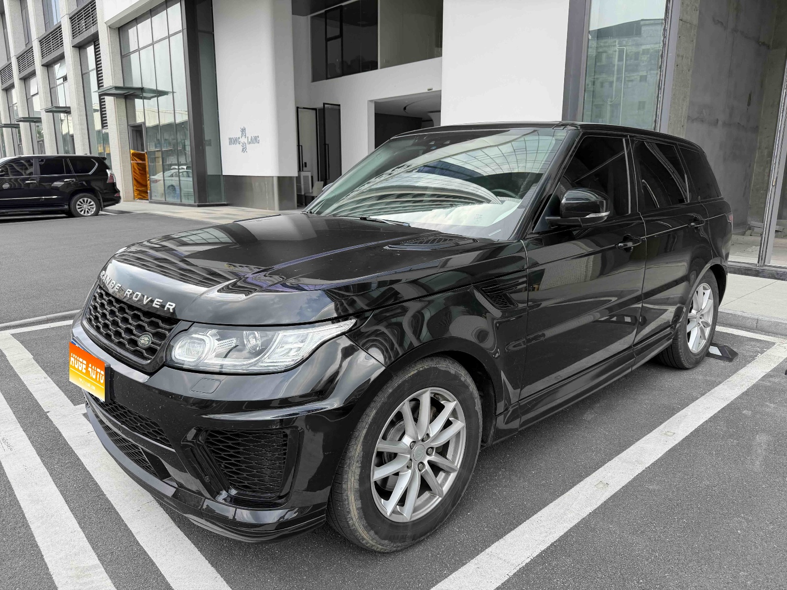 MY2017 Range Rover Sport 3.0 SC V6 SE
