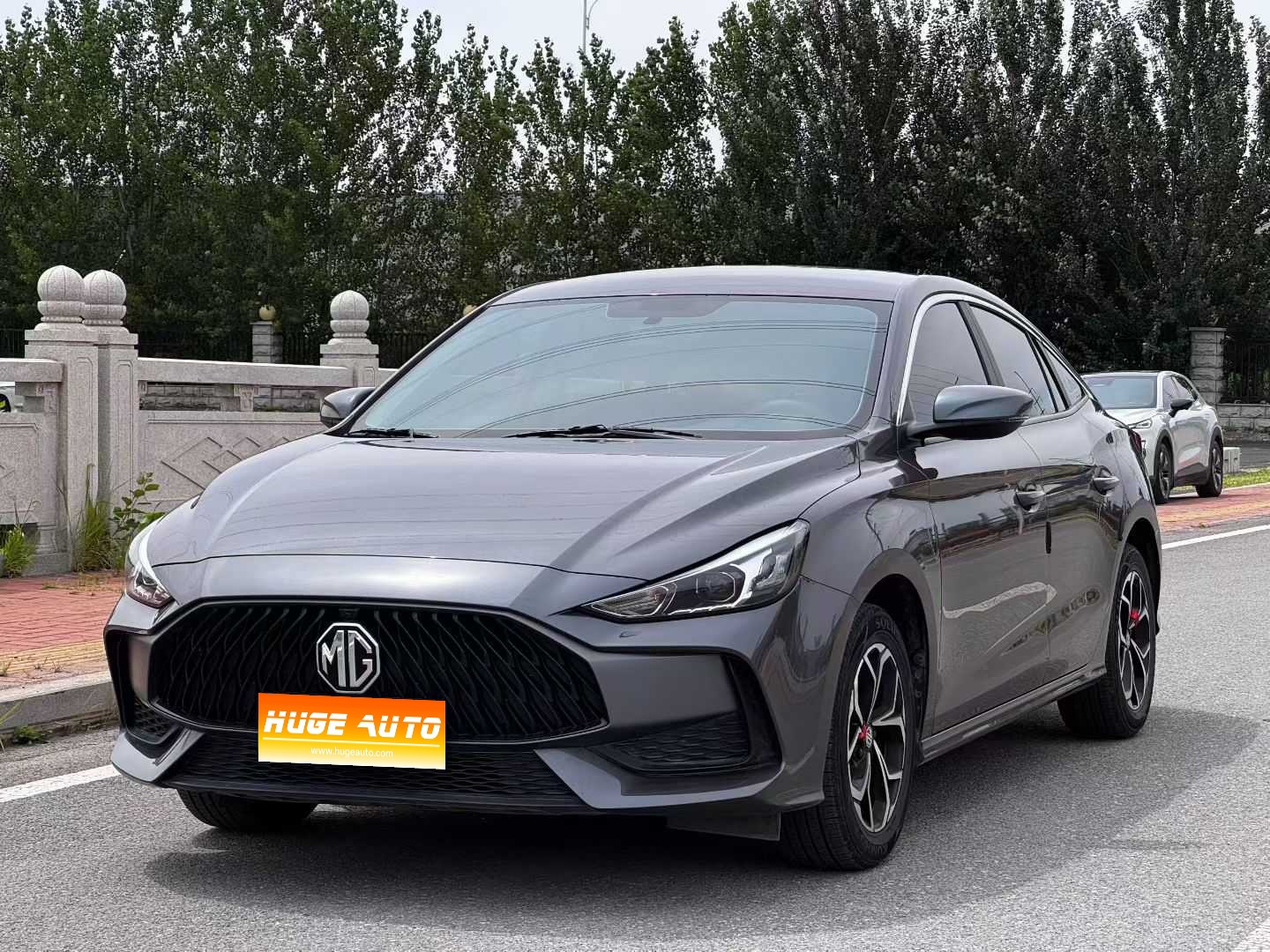 MY2023 MG5 180DVVT MT Fashion Version