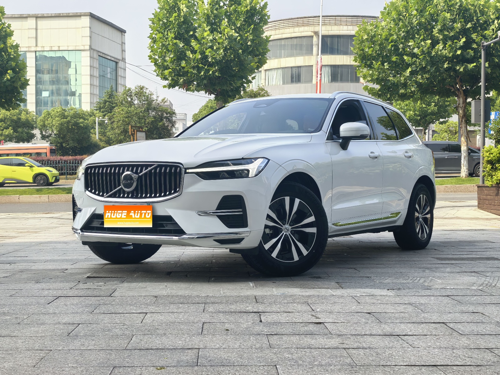 MY2024 Volvo XC60 B5 4WD Zhiyi Luxury
