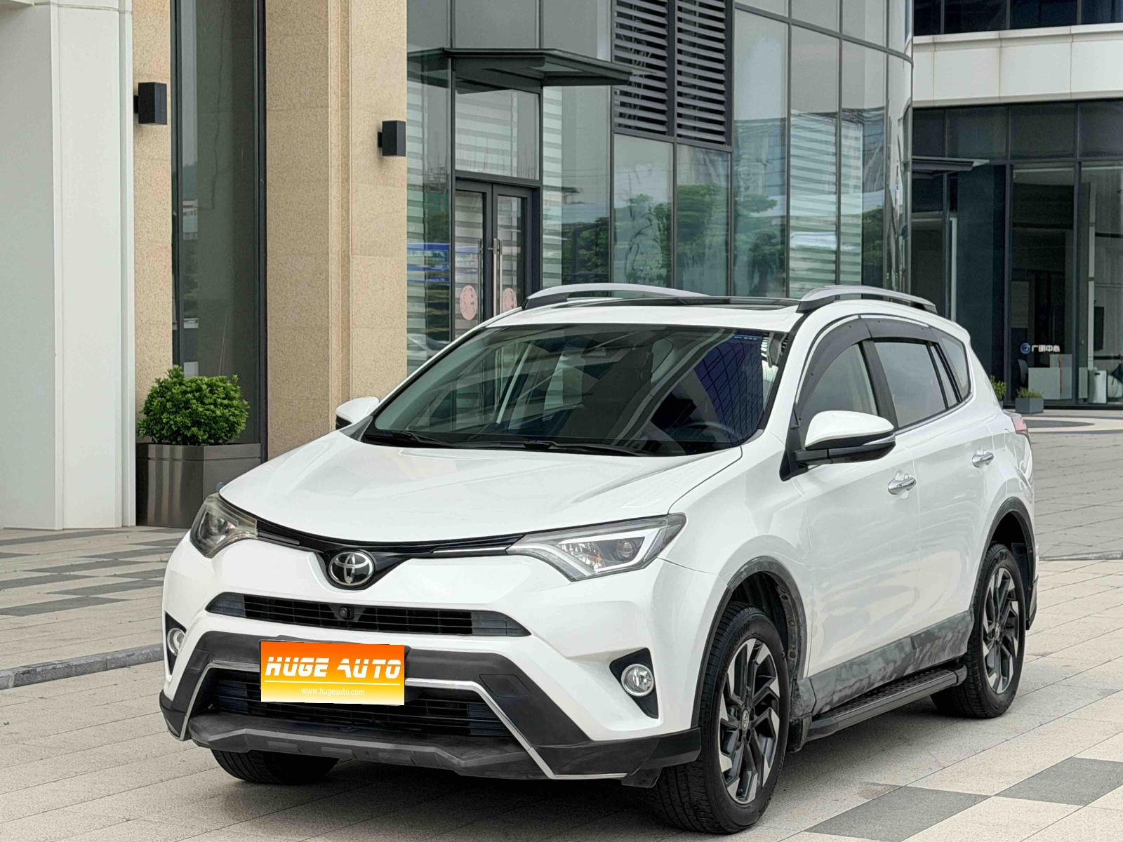 MY2016 RAV4 2.5L AT 4WD Noble Version 