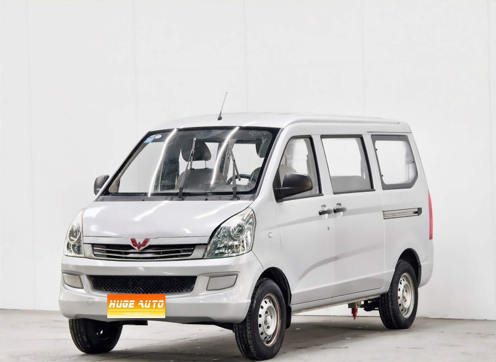 MY2020 Wuling Rongguang 1.2L S Basic Version National VI