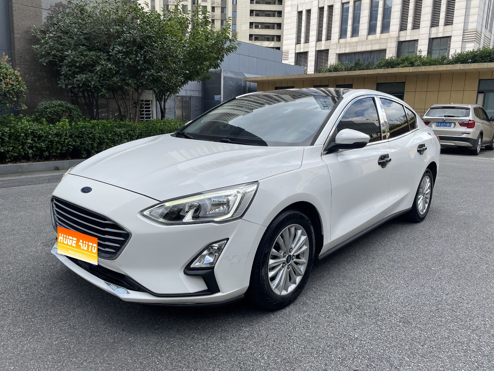 MY2019 Focus Sedan EcoBoost 180 AT Fashion Version