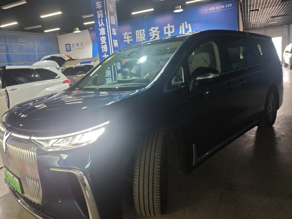 MY2025 VOYAH Dreamer PHEV 4WD Flagship Kunpeng