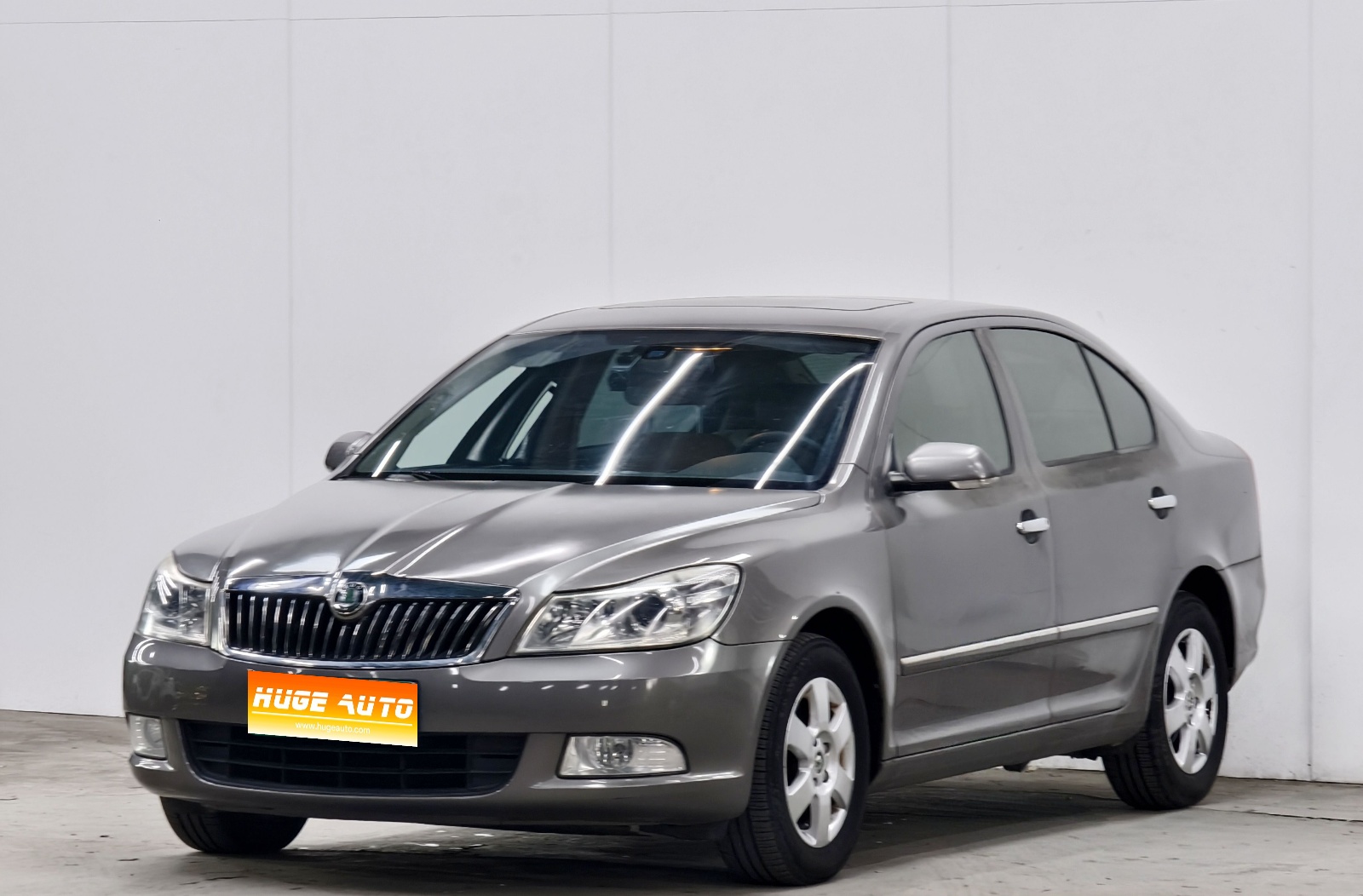 MY2010 Octavia 1.6L AT Yi-Jun