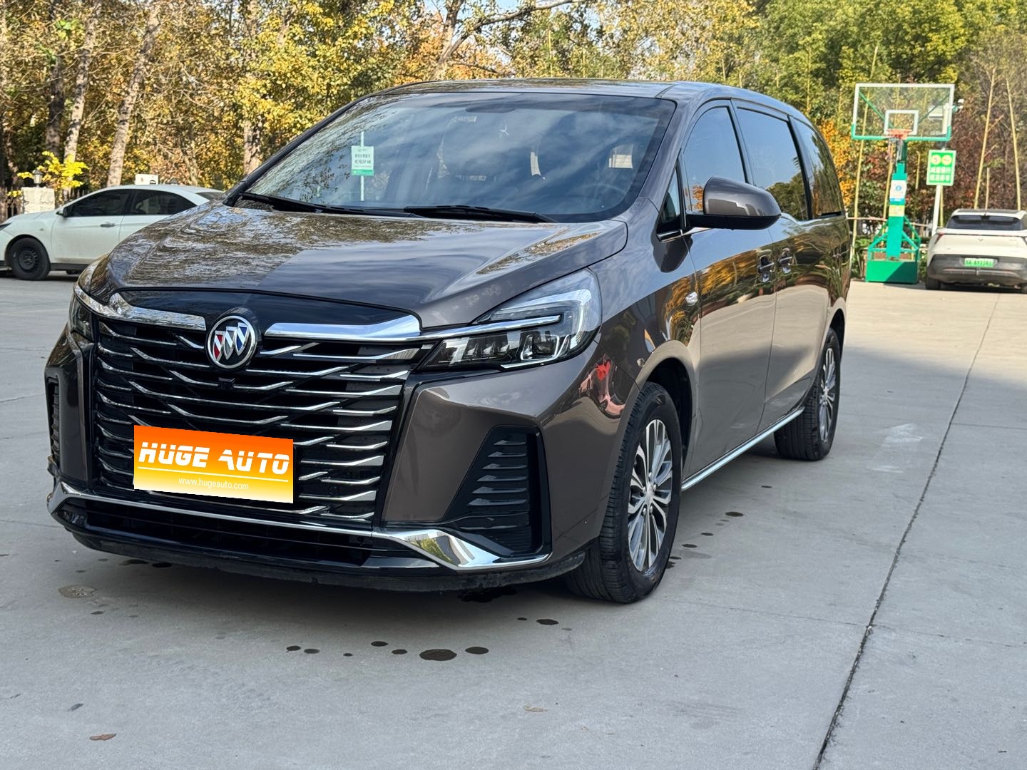 MY2023 Buick GL8 Land Business Class Comfort
