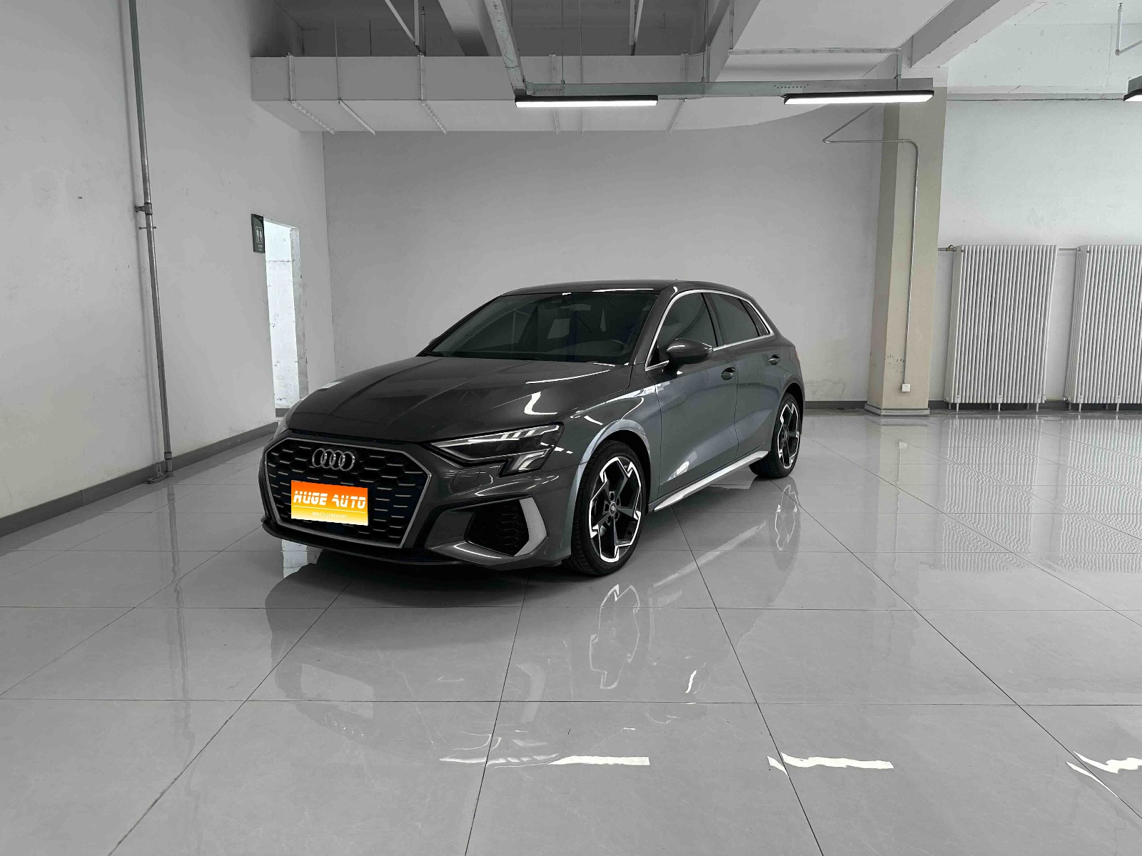 MY2023 AUDI A3 Facelift Hatchback 35 TFSI Luxury Sport Version