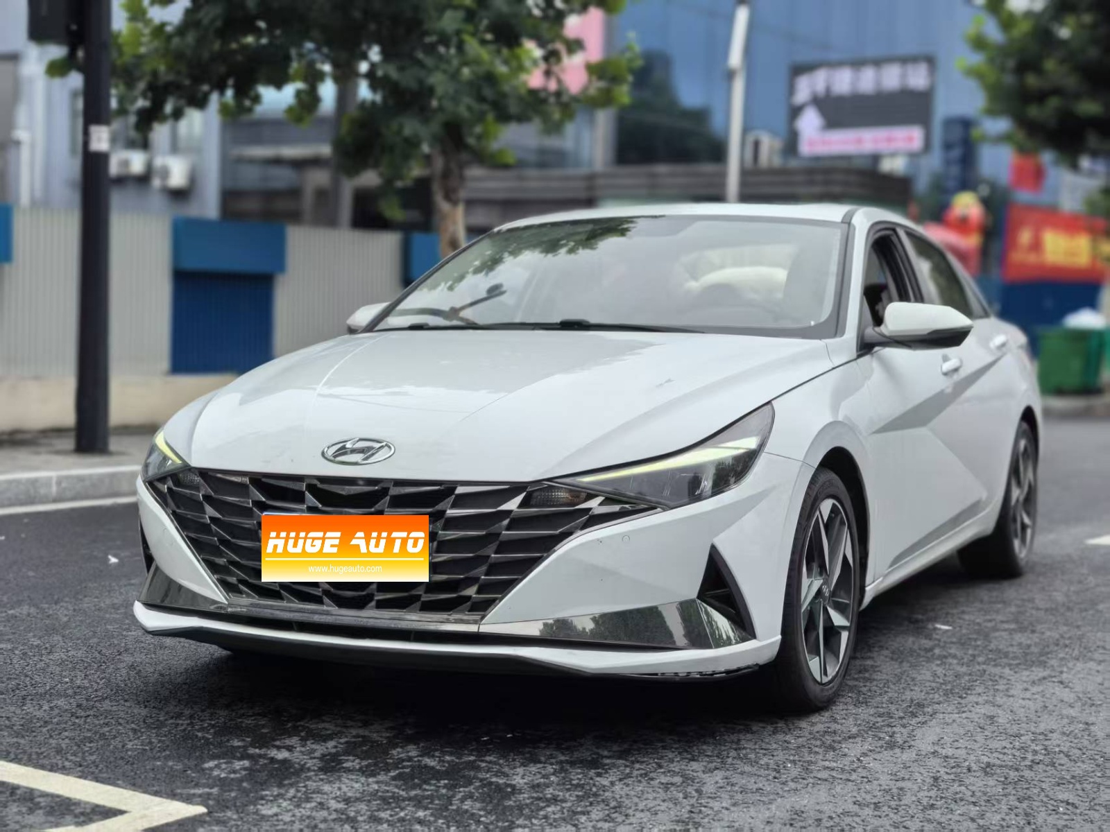 MY2022  Elantra (Gen3-4)  1.5L CVT LUX Luxury