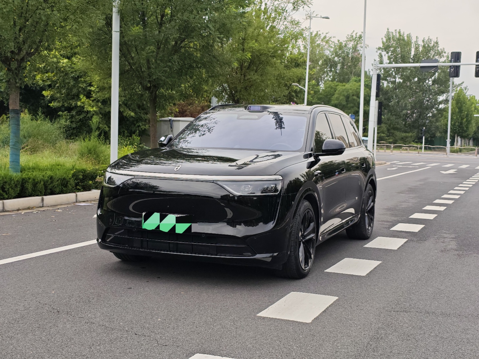 2025款 问界M8 增程 Max+版 53.4kWh 5座版 (192线激光雷达）