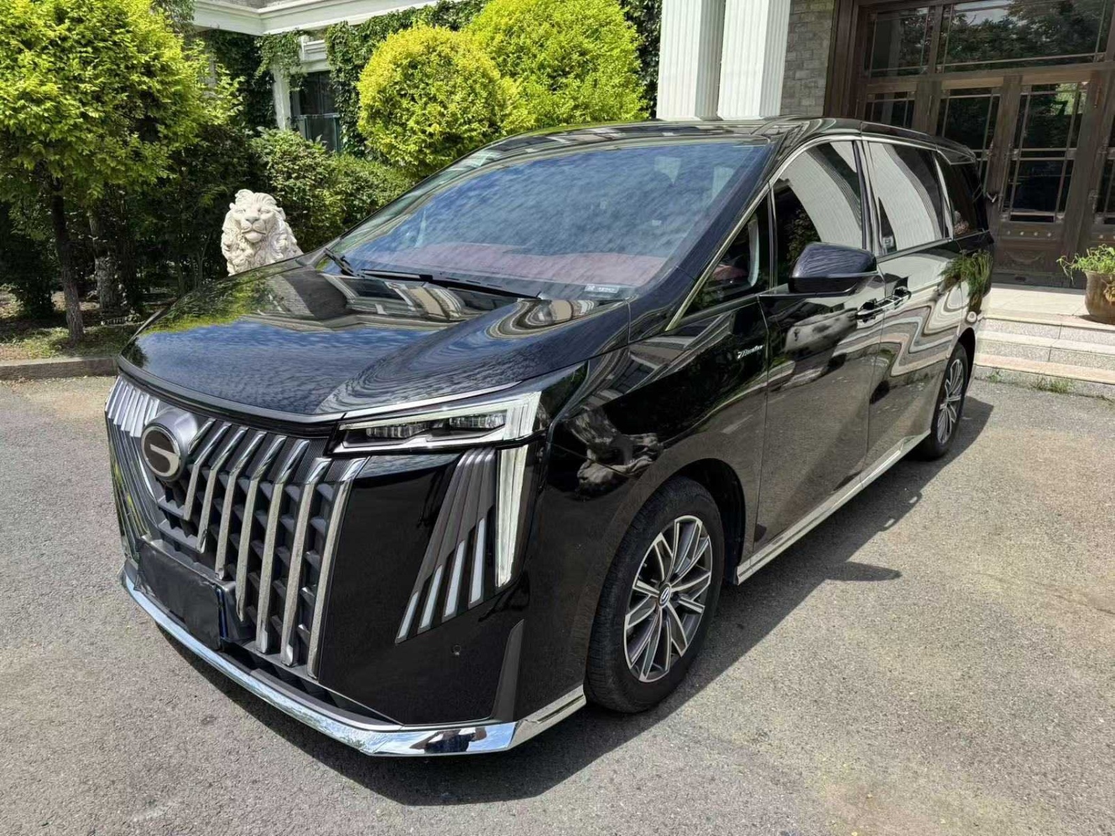 MY2024 Trumpchi M8 Master 400T Distinguished Version