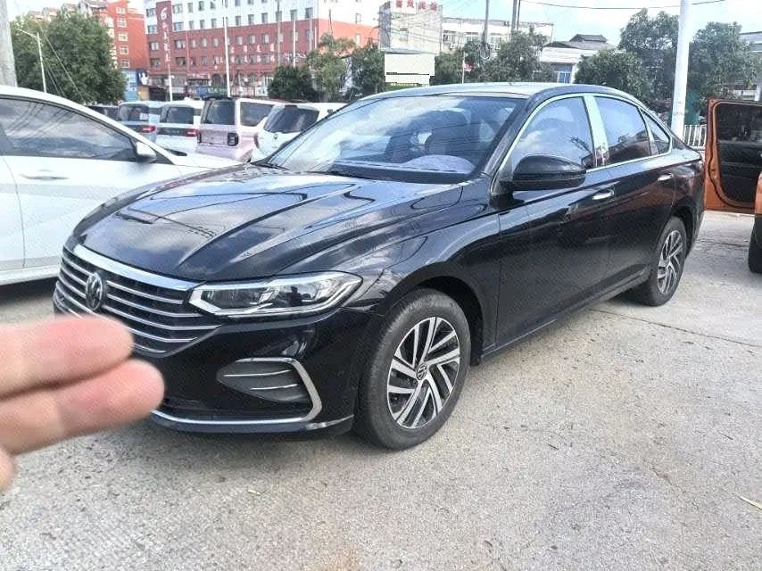 MY2023 Lavida 1.5L AT Manyi