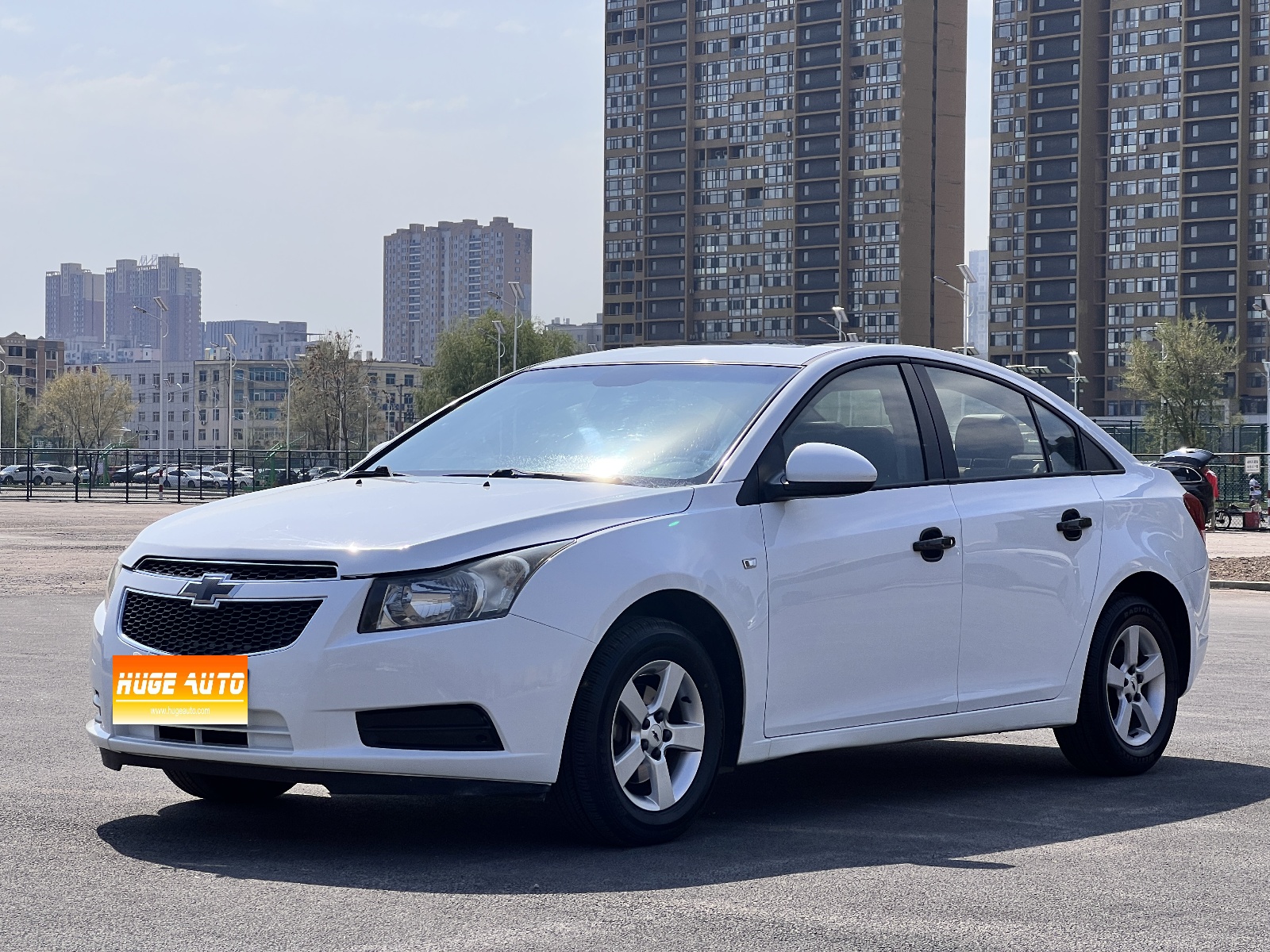 MY2013 Cruze 1.6L SL Universe Version AT