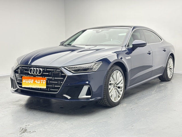 2024款 奥迪A7L 45TFSI S-line 筑梦型 流晶套装