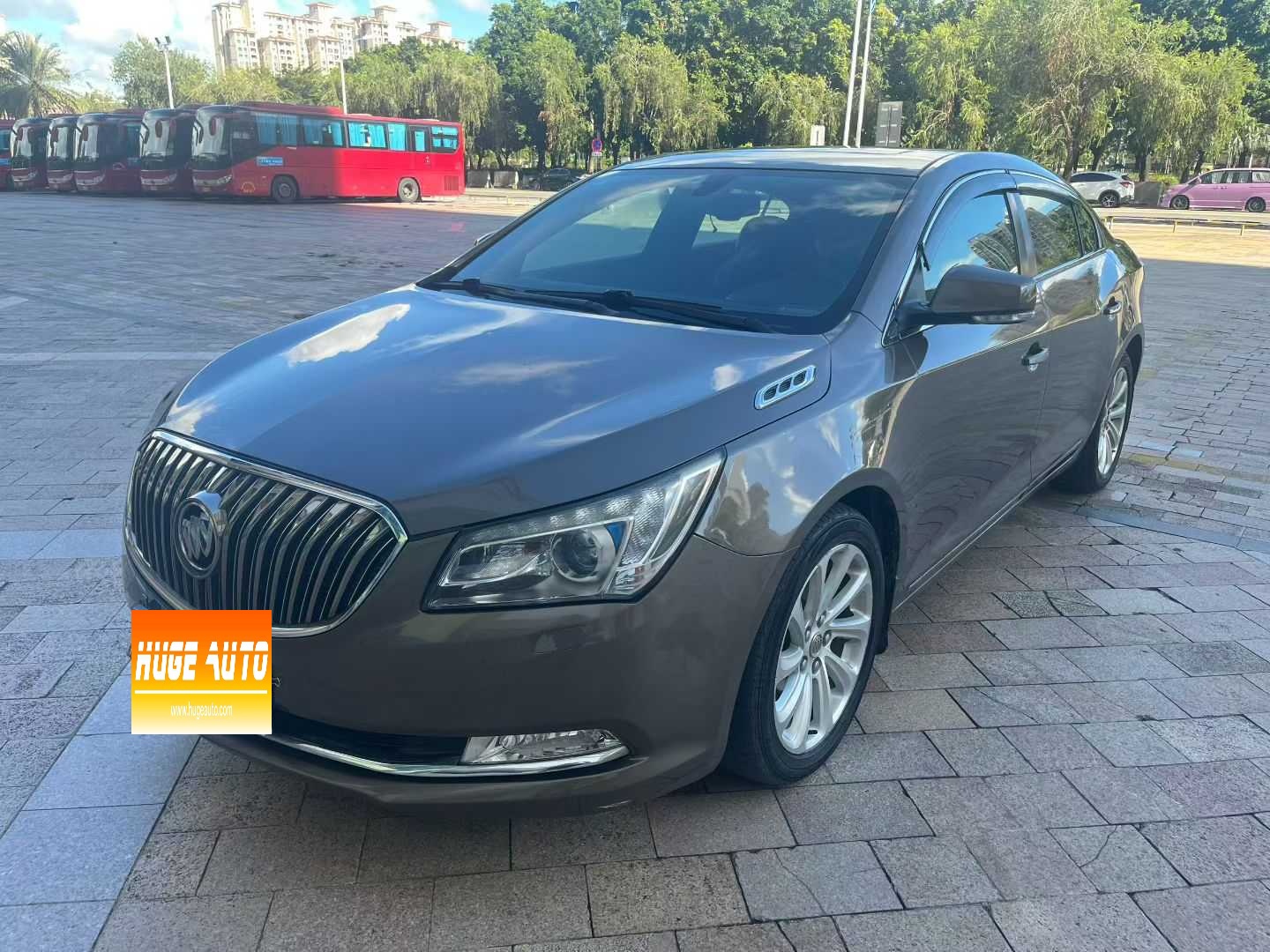MY2013 Lacrosse 2.4L SIDI Luxury Comfort 