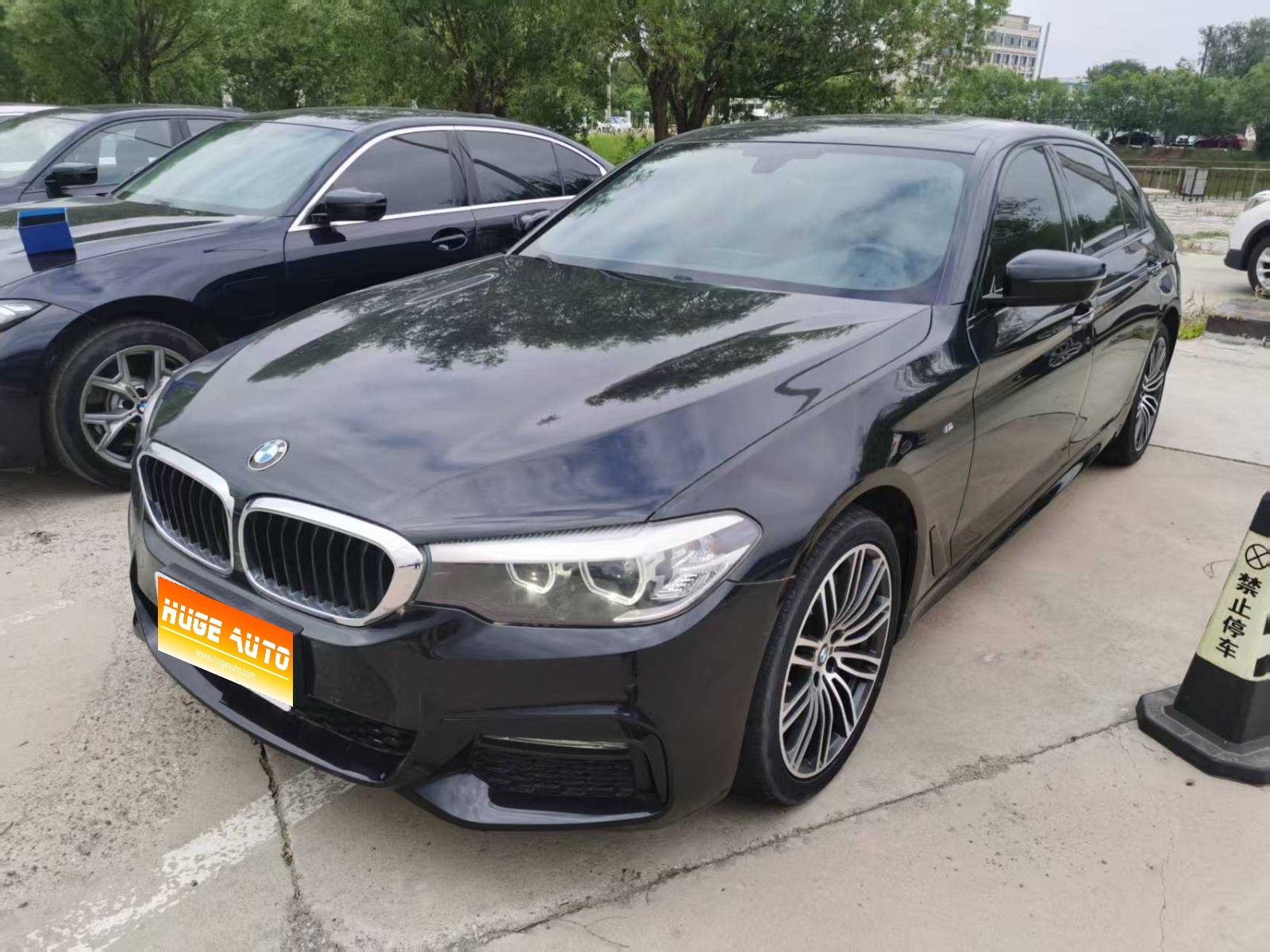 MY2018 BMW 5 Series Facelift 530Li Lead Version M Sport Kit 