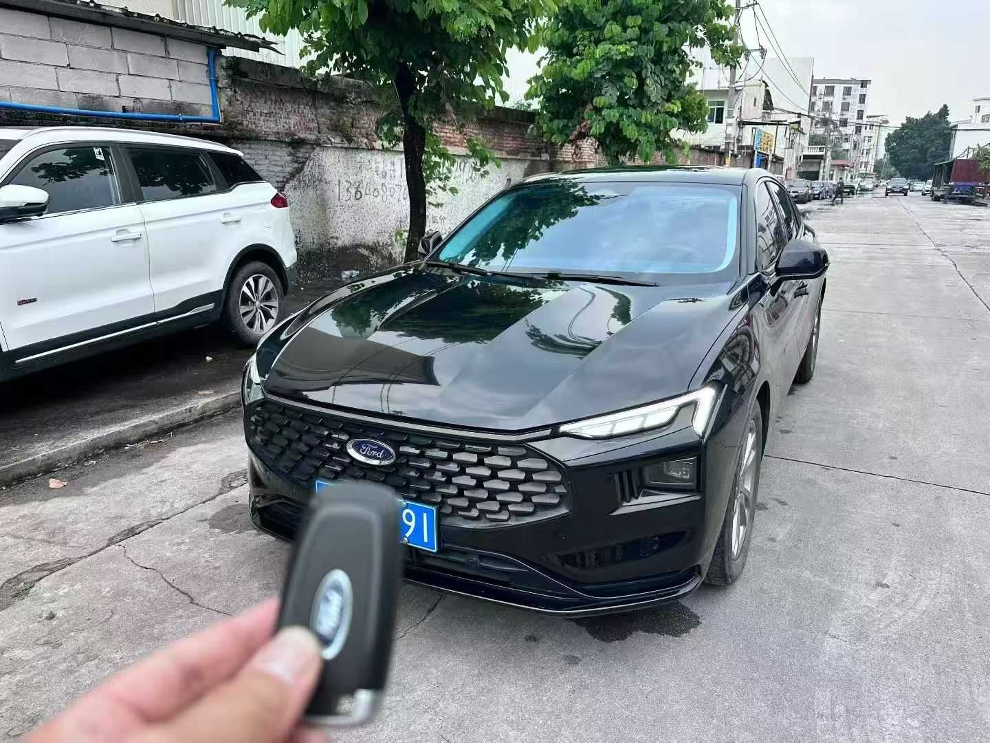 MY2023 Mondeo EcoBoost 245 Luxury Version