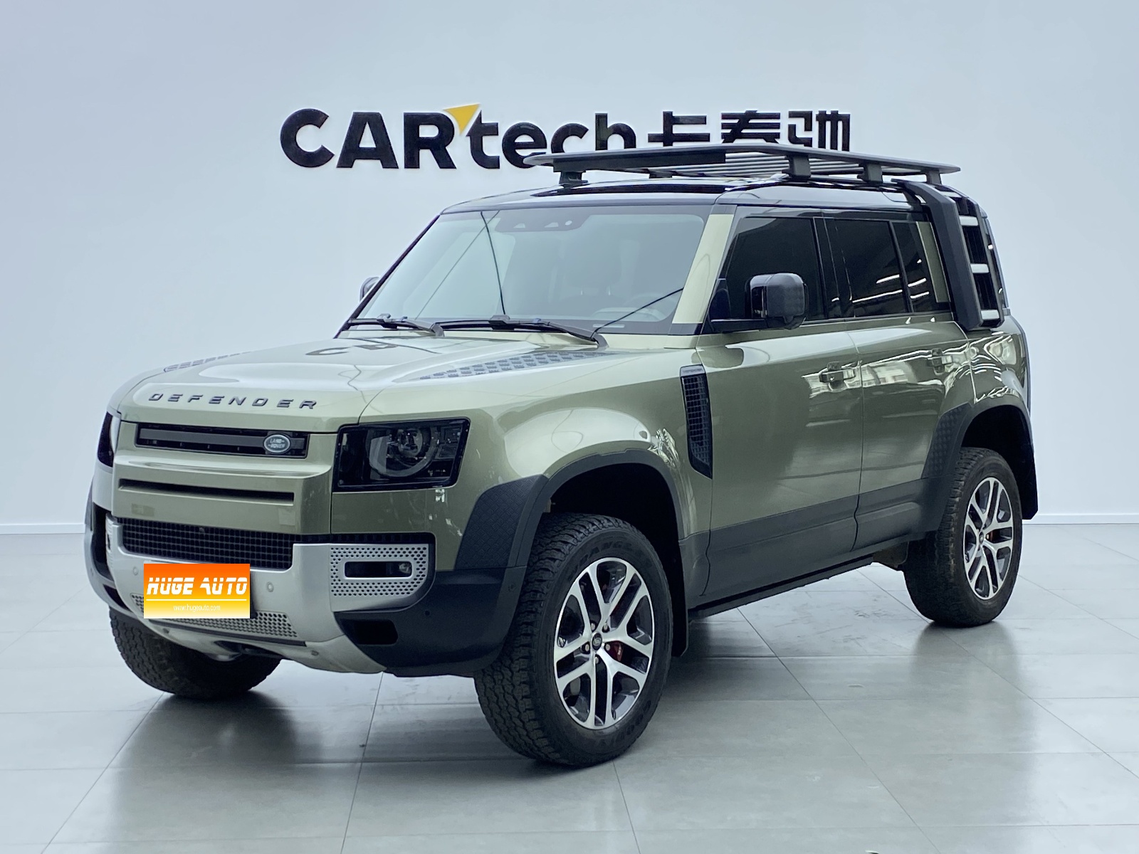 MY2022 Defender 110 P400 Black Edition
