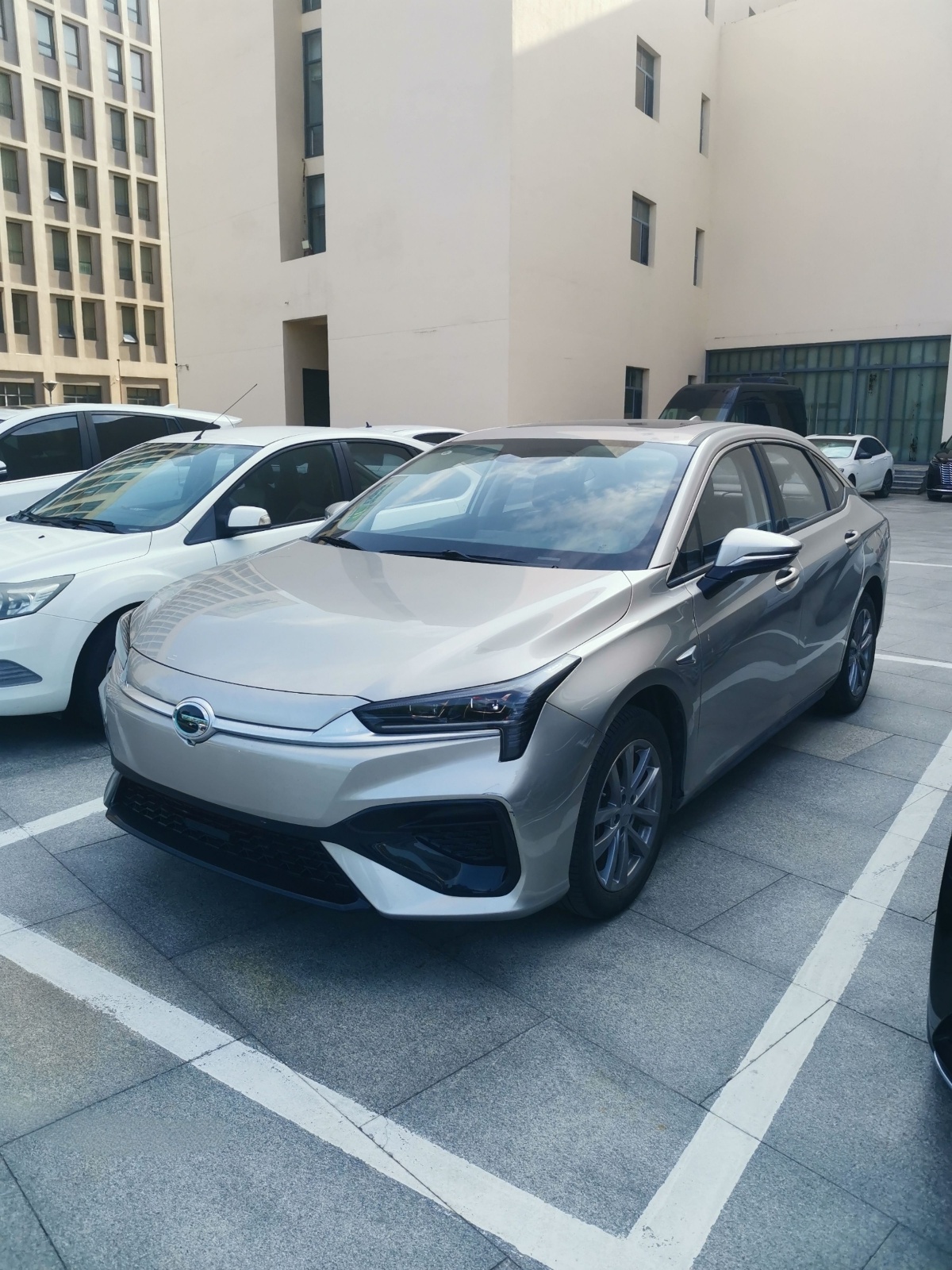 2022款 Aion S 魅 580