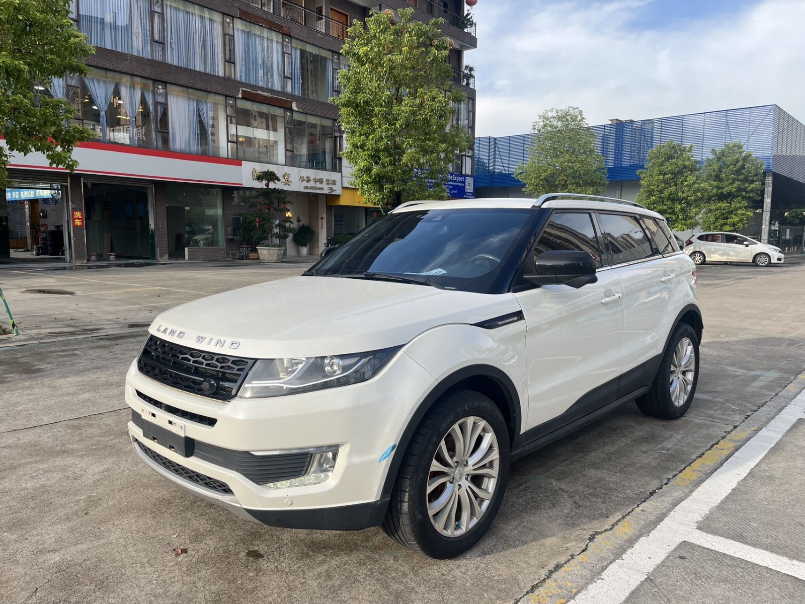 2015款 陆风X7 2.0T 全景旗舰版