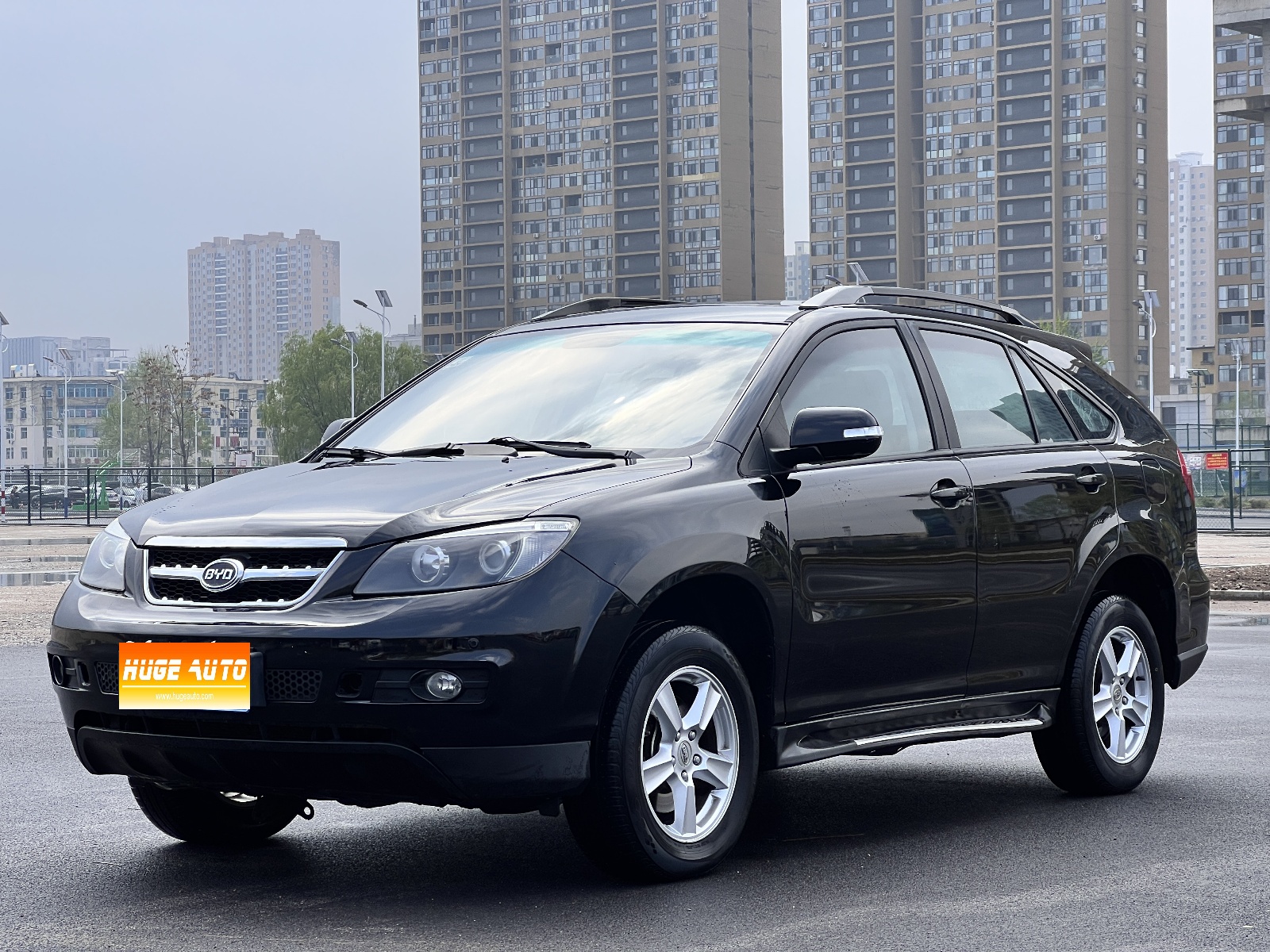 MY2014 BYD S6 2.4L AT Luxury 5 seaters