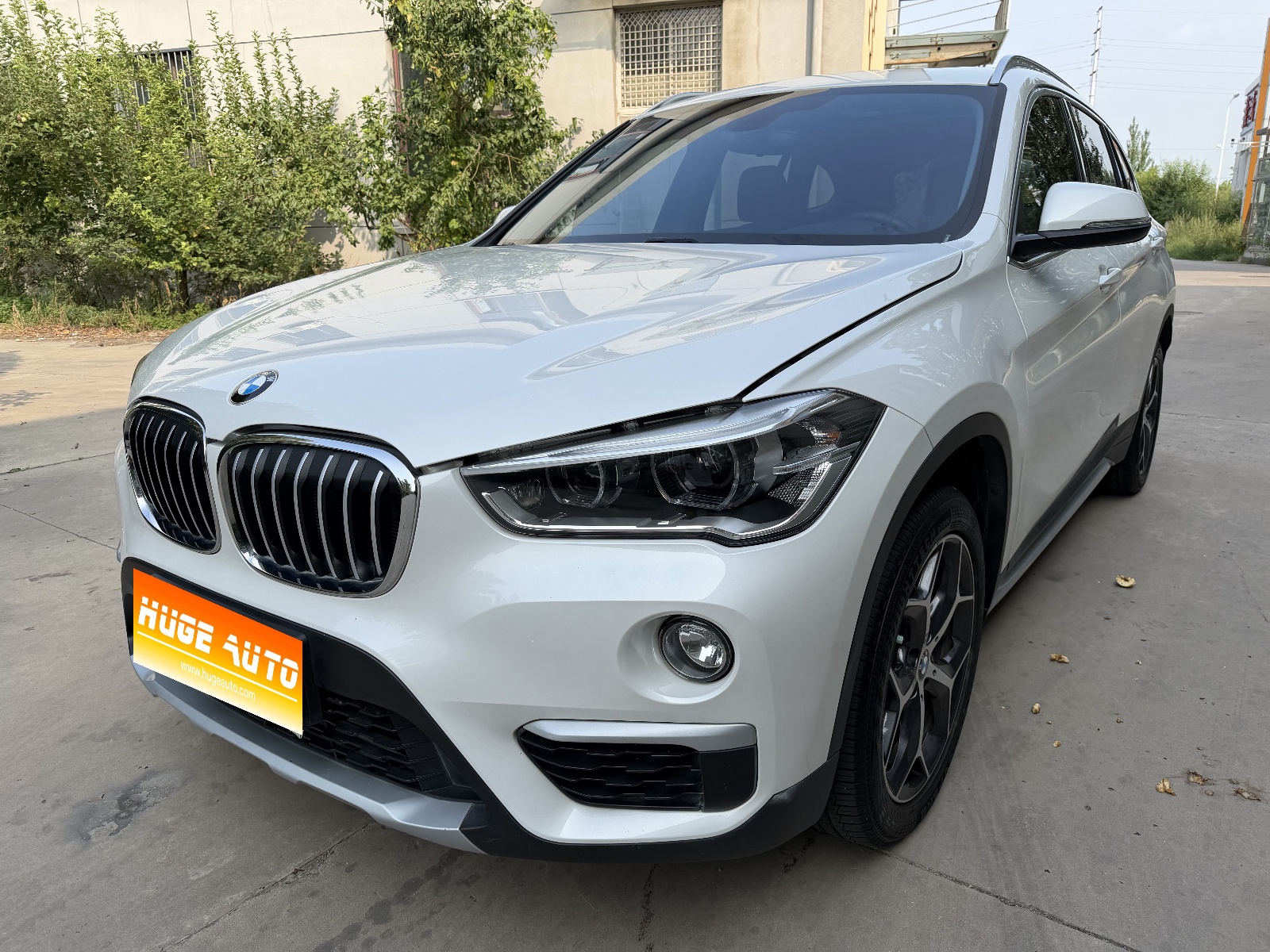 MY2019 BMW X1 sDrive18Li Exclusive Version 
