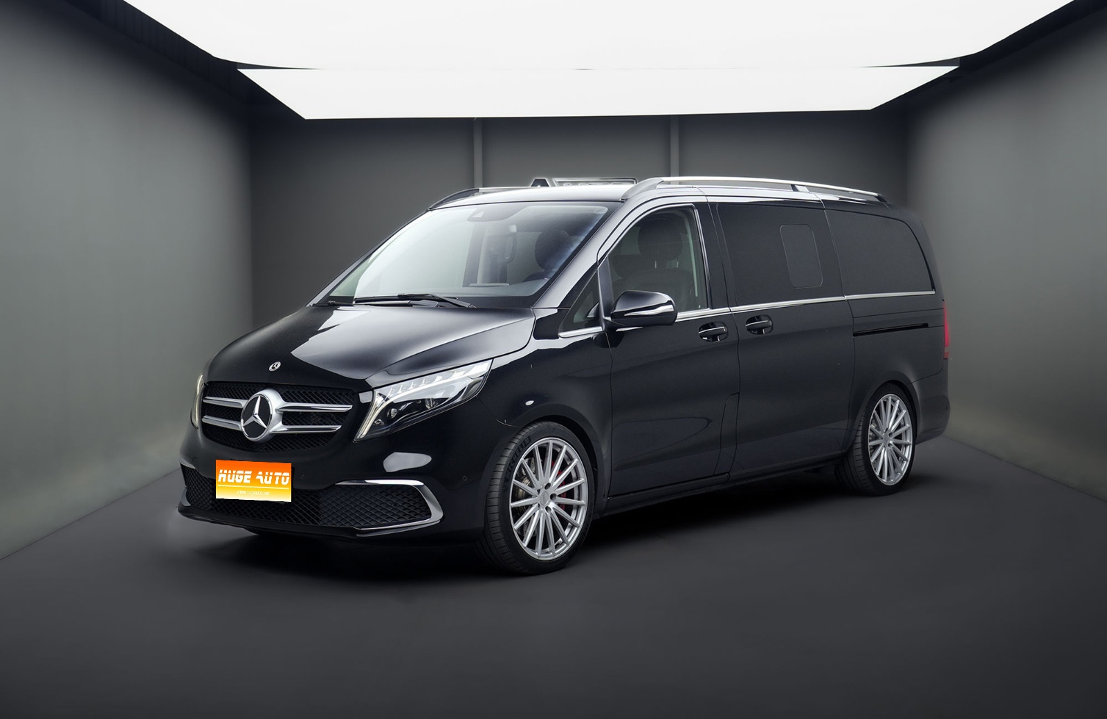 MY2022 Mercedes Benz V 260 Navigation Version