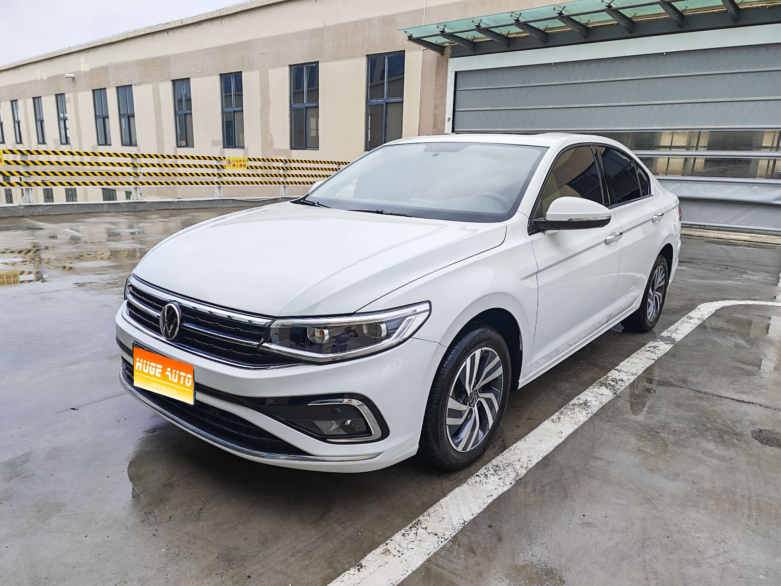 MY2023 Bora 200TSI DSG Joy