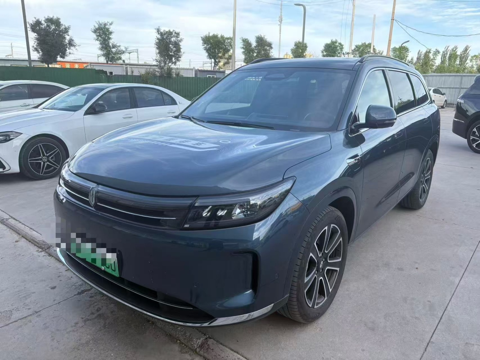 MY2024 AITO M7 1.5T iDrive 4WD Pro 5 seats