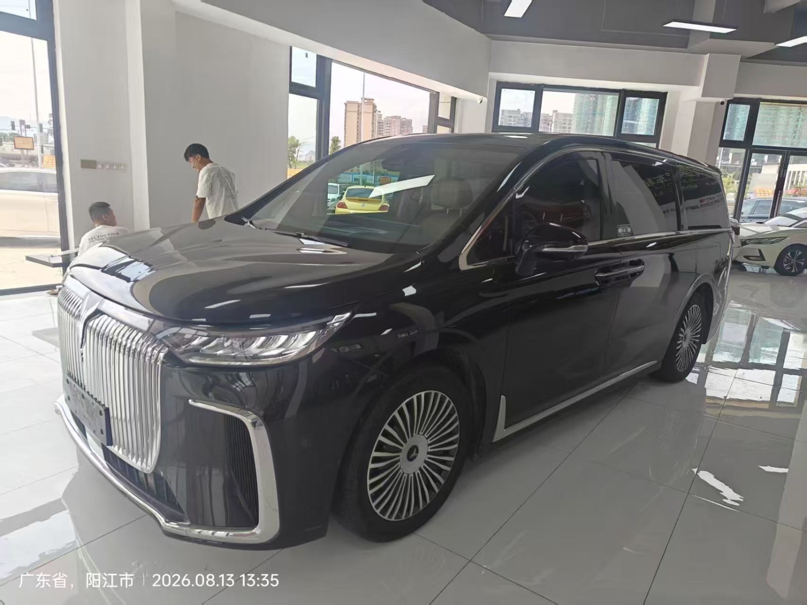 MY2025 VOYAH Dreamer PHEV 4WD Distinguished Kunpeng