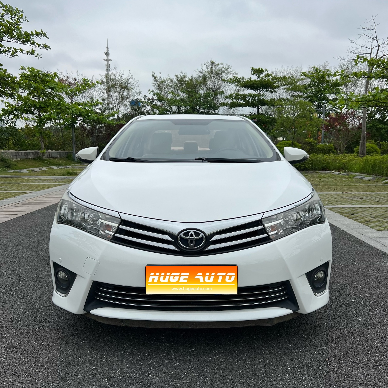 MY2014 Corolla 1.6L CVT GL-i Leather Version