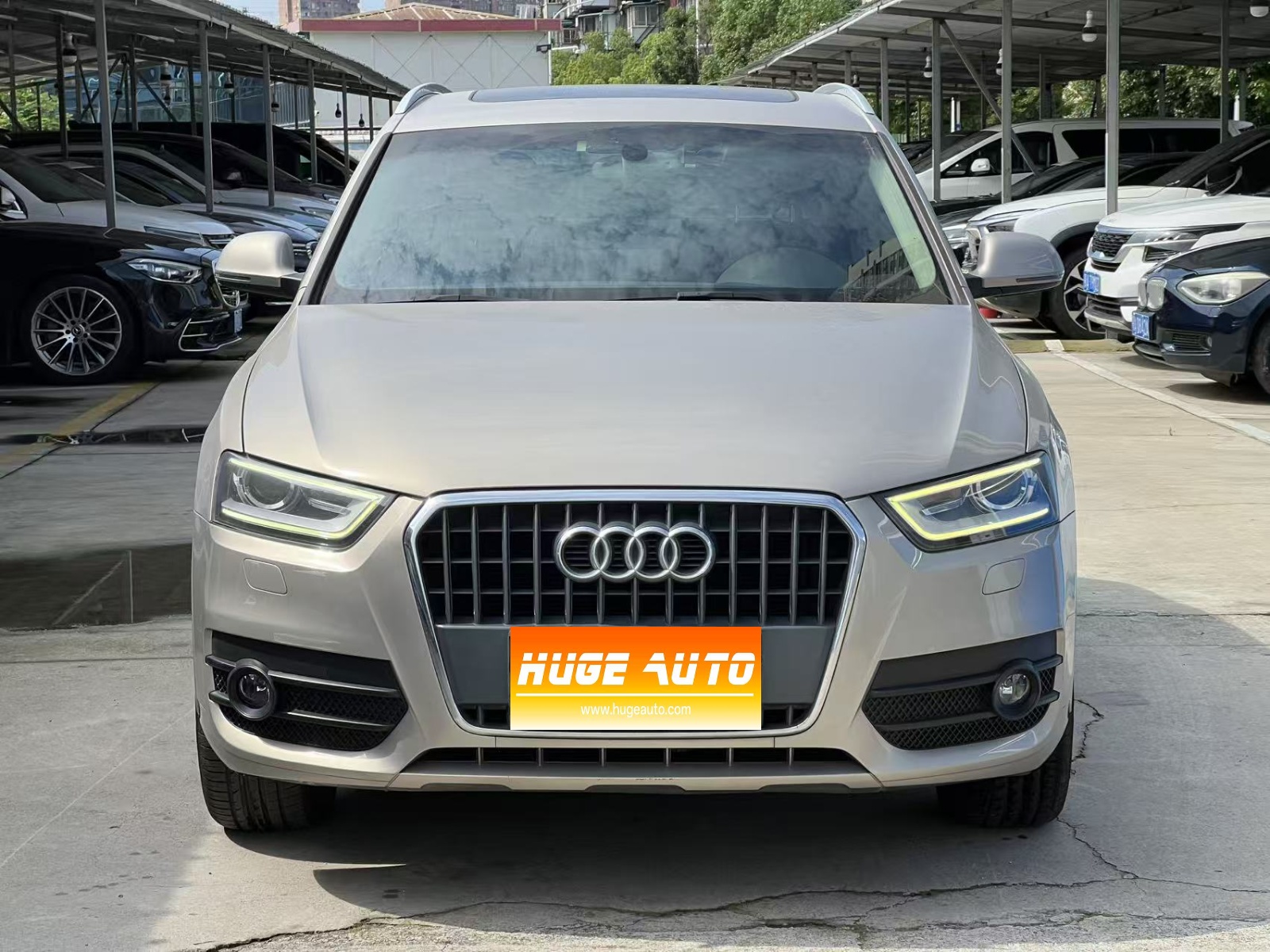 MY2015  AUDI Q3 30 TFSI  Confort