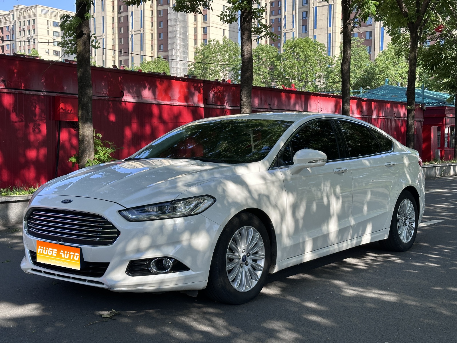 MY2013 Mondeo 2.0L GTDi200 Luxury Version 