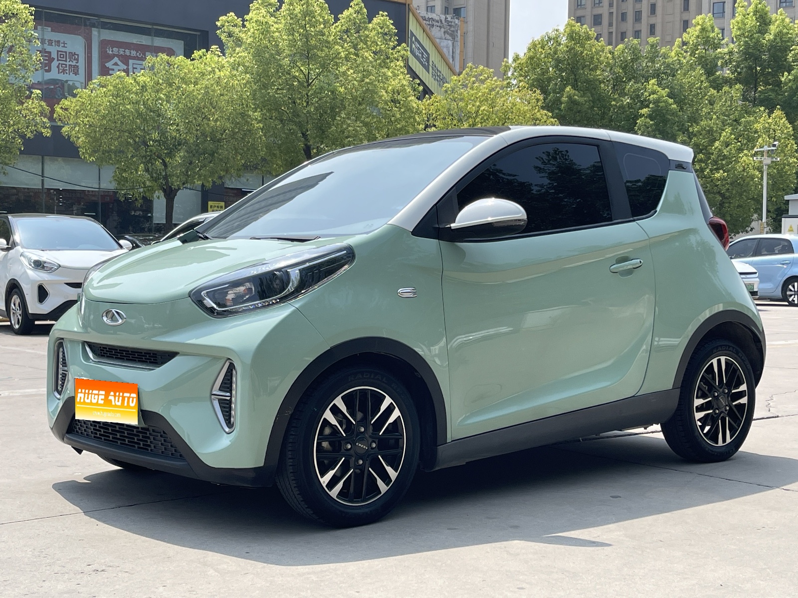 2022款 小蚂蚁 甜粉款 半糖版 磷酸铁锂 30kW 301km