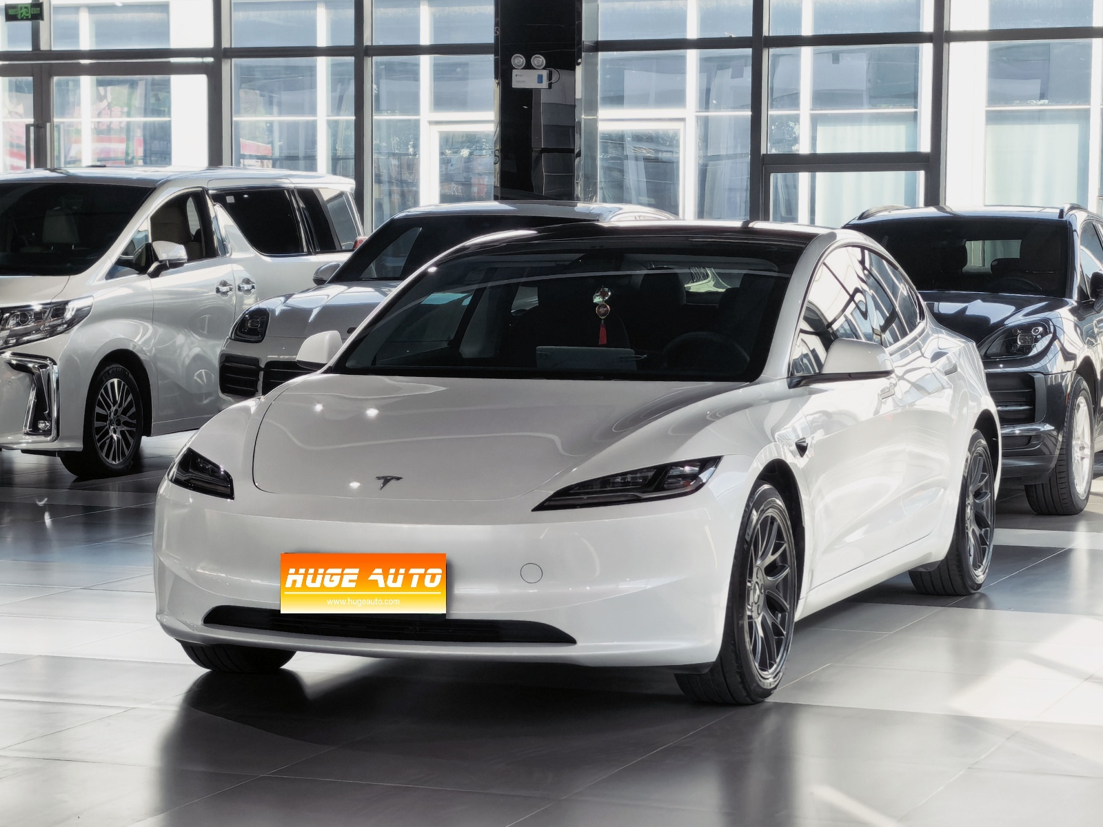 MY2023 Model 3 RWD