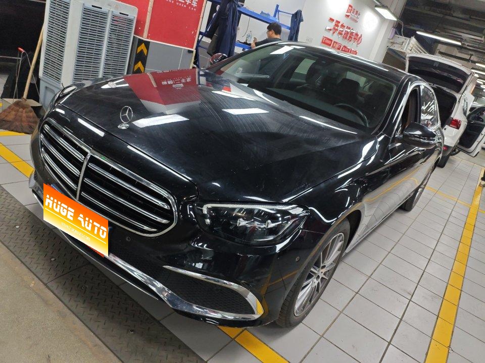 2022款 奔驰E级 E 260 L