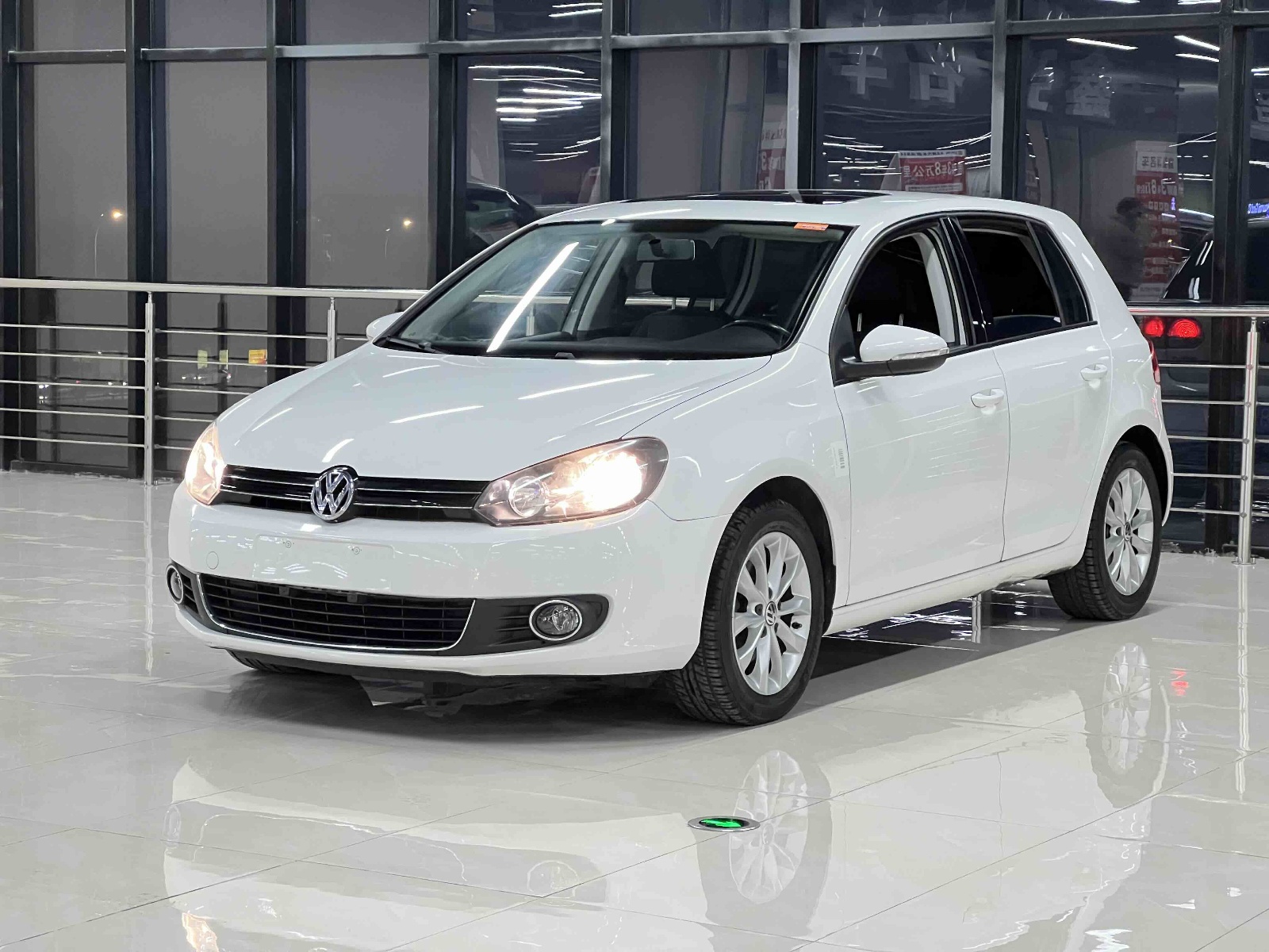 MY2012 Golf 1.6 MT Comfort 