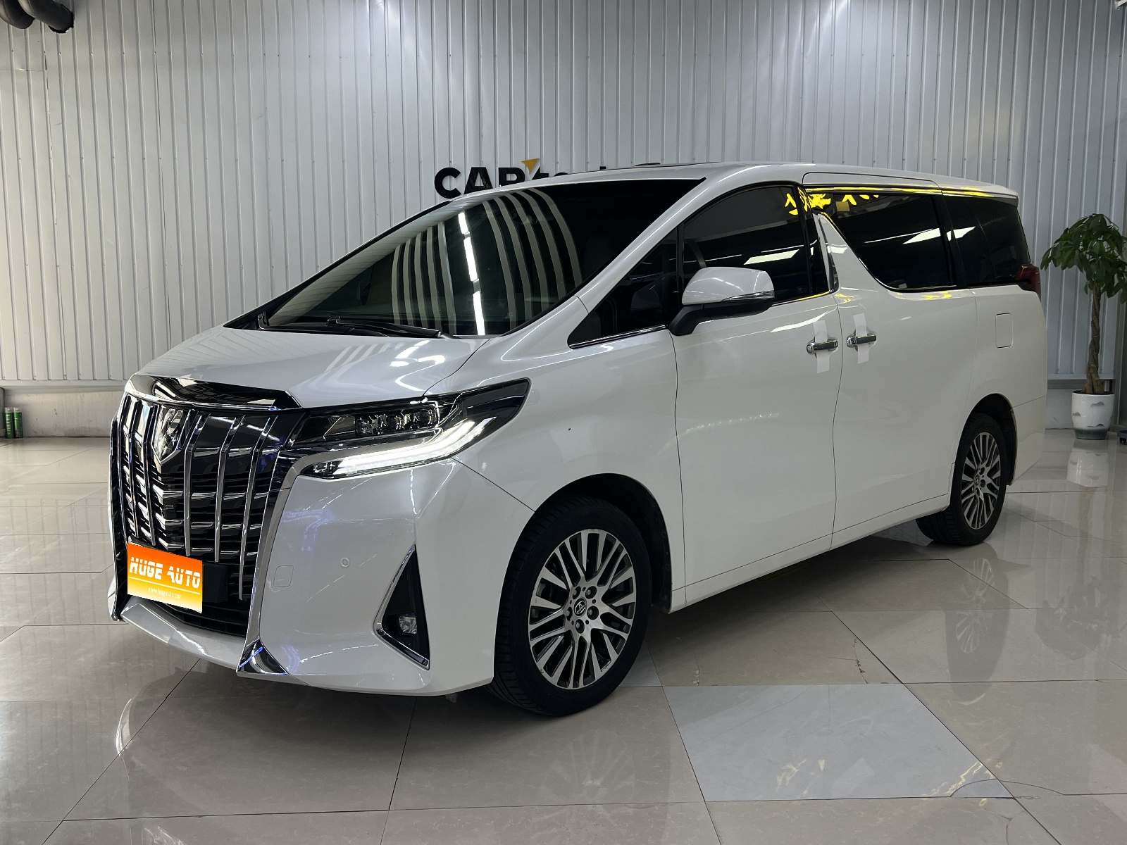 MY2015 ALPHARD 3.5L Luxury Version 