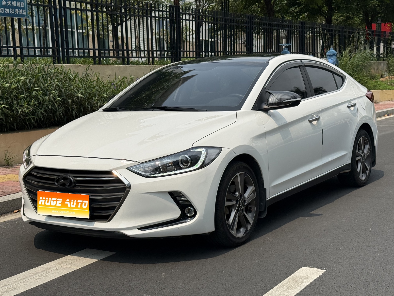 MY2016 Elantra 1.6L AT Intelligent Elite Version 