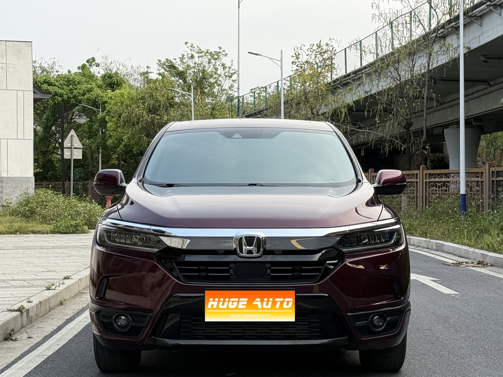 MY2020 Breeze 240TURBO CVT 2WD Luxury Version 