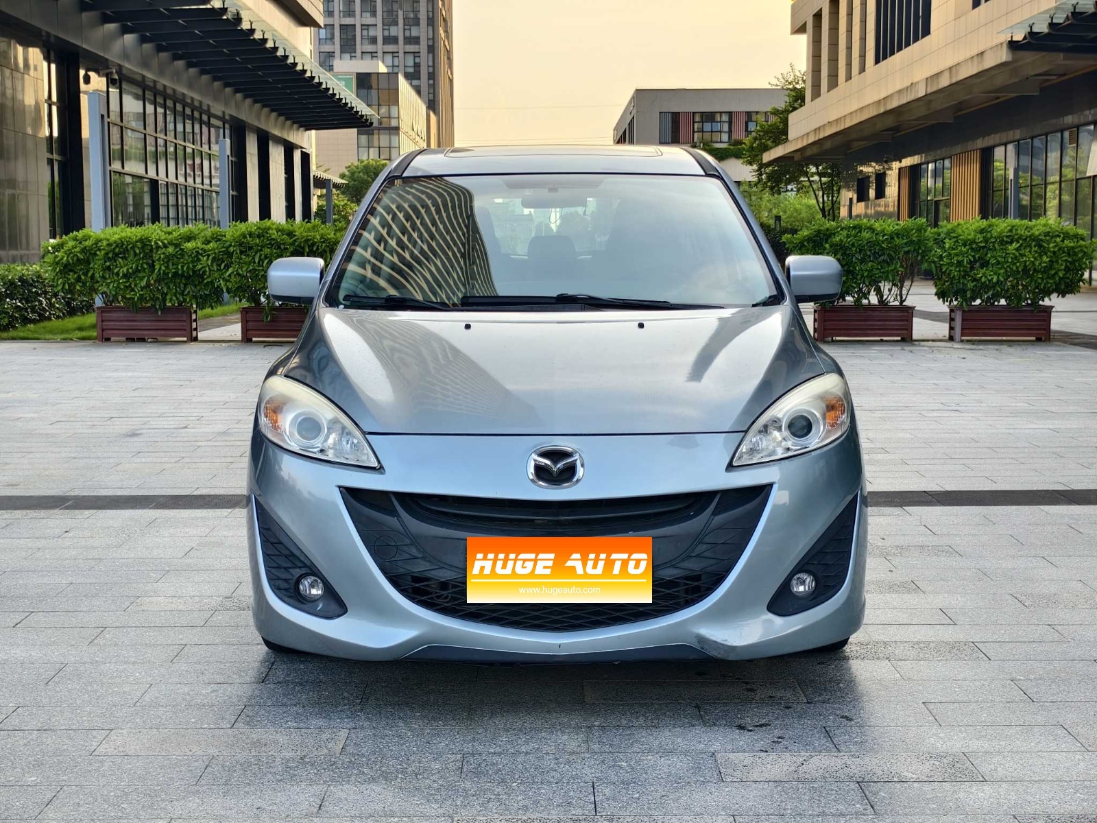 MY2011  Mazda 5 2.0L  AT  Luxury
