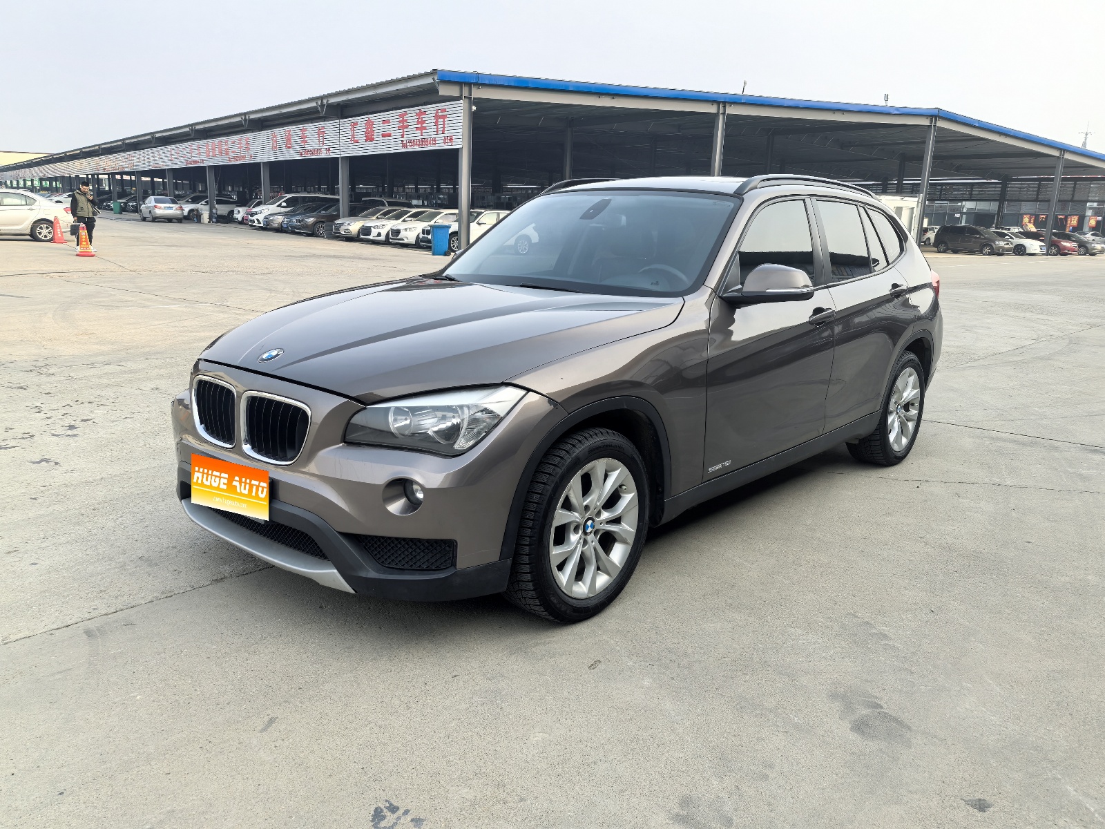 2013款 宝马X1 sDrive18i 时尚型
