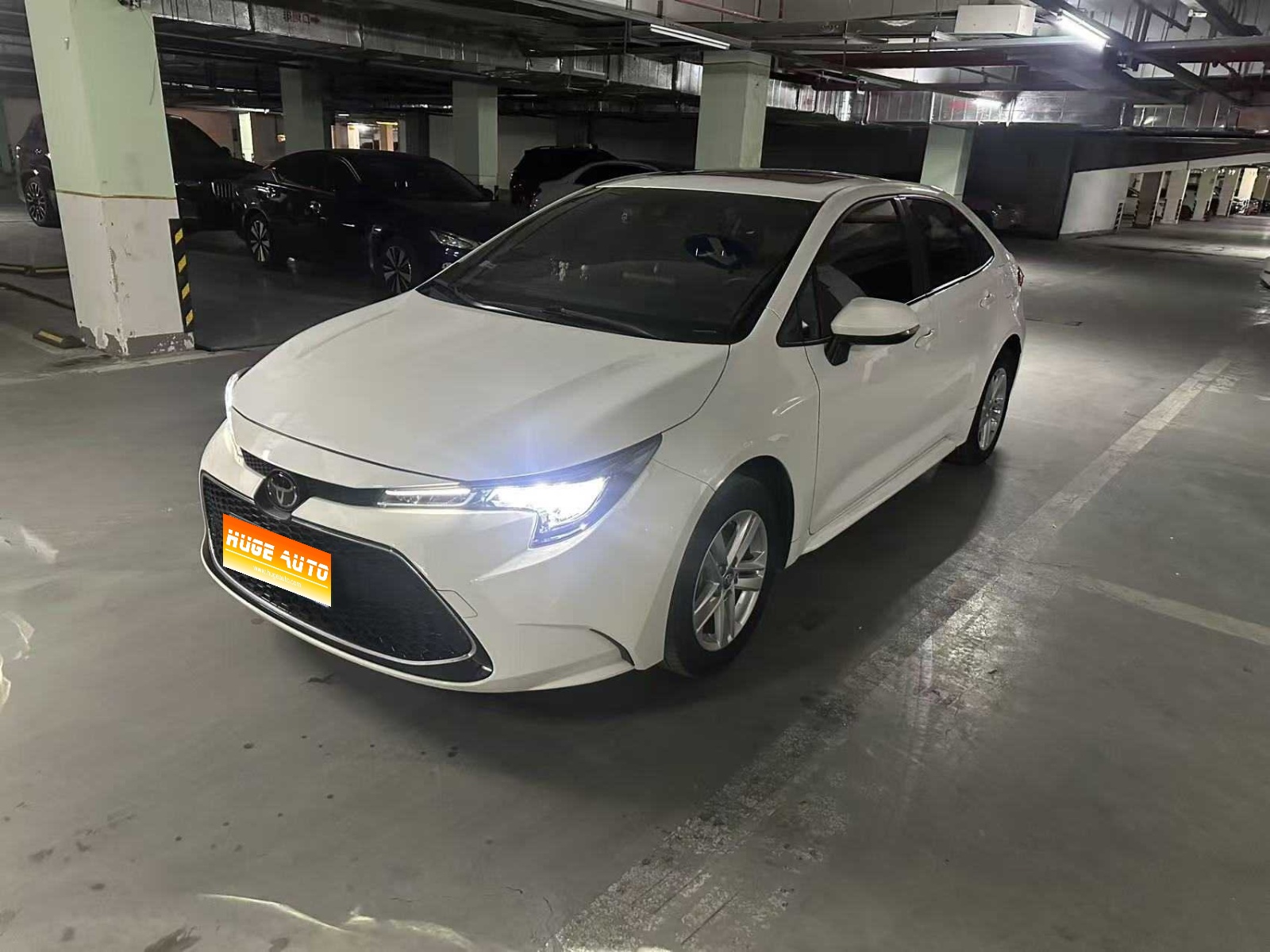 MY2022  Levin  185T CVT Luxury