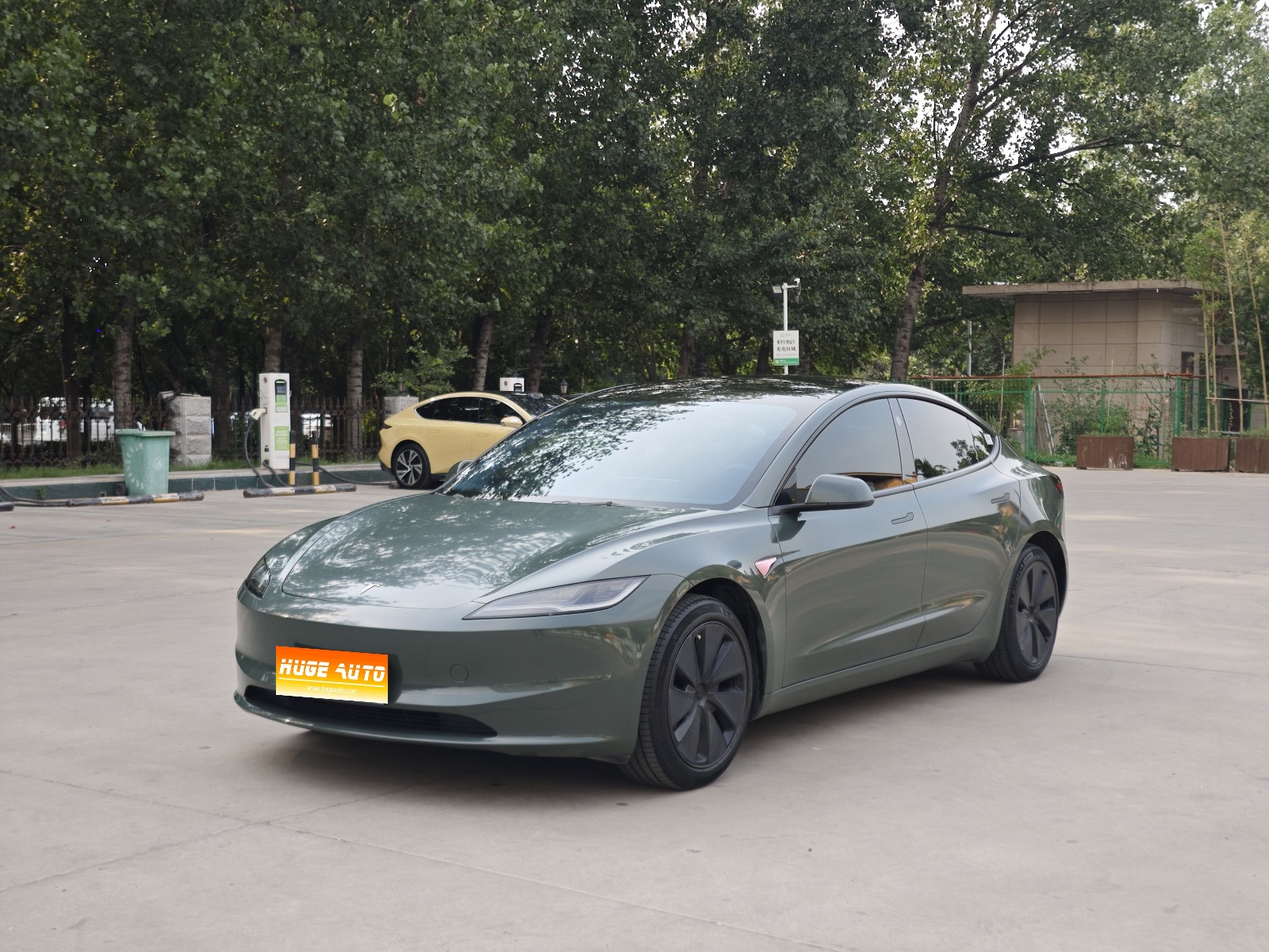 MY2023 Model 3 RWD