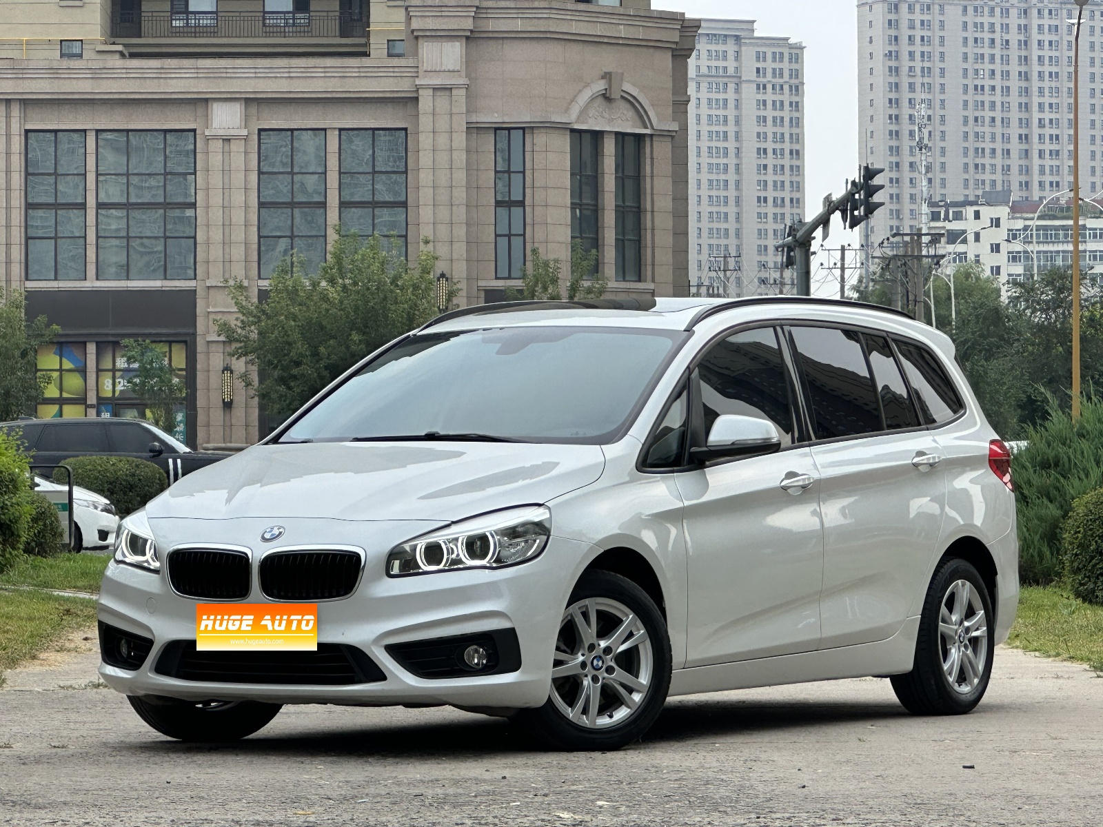 MY2015 BMW 2 Series GT 218i Lead Version