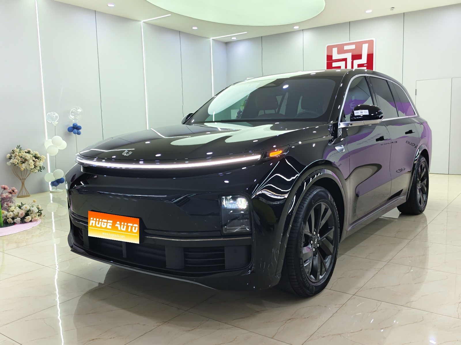 2023款 理想L8 Pro