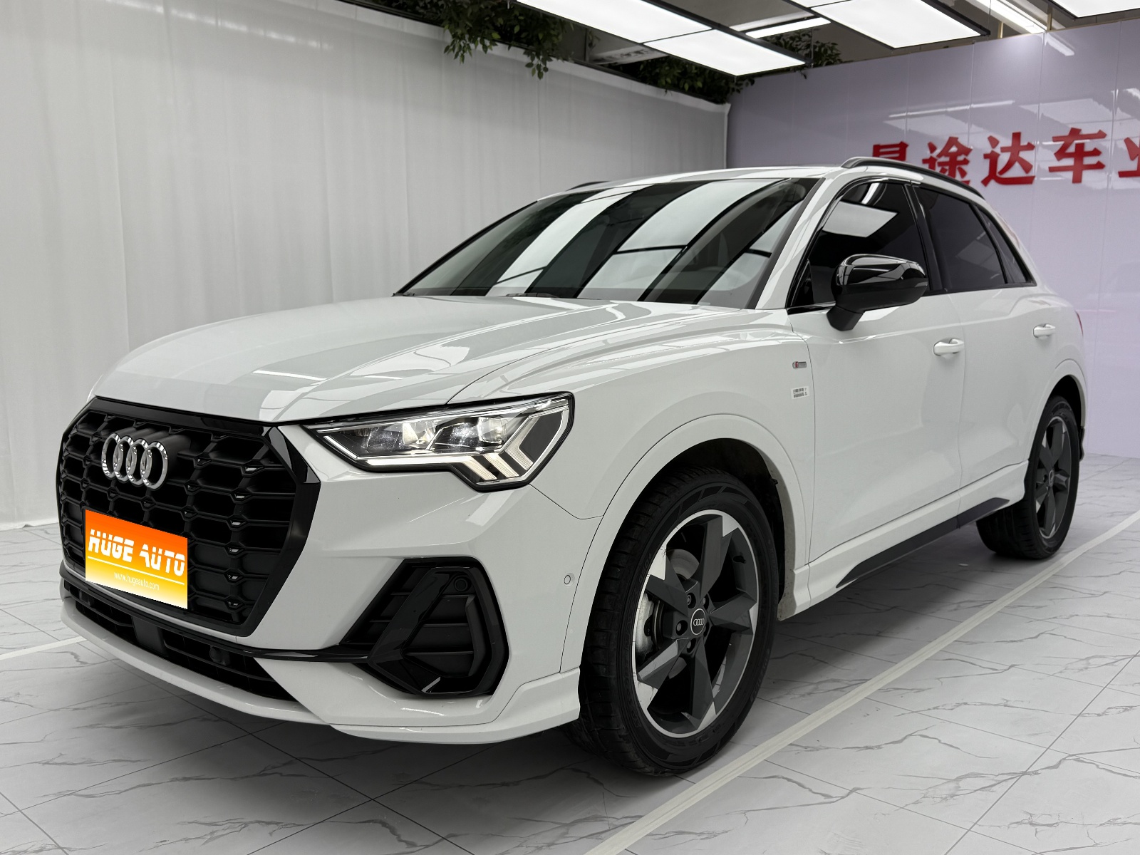 MY2022 Audi Q3 35 TFSI Fashion Dynamic Version
