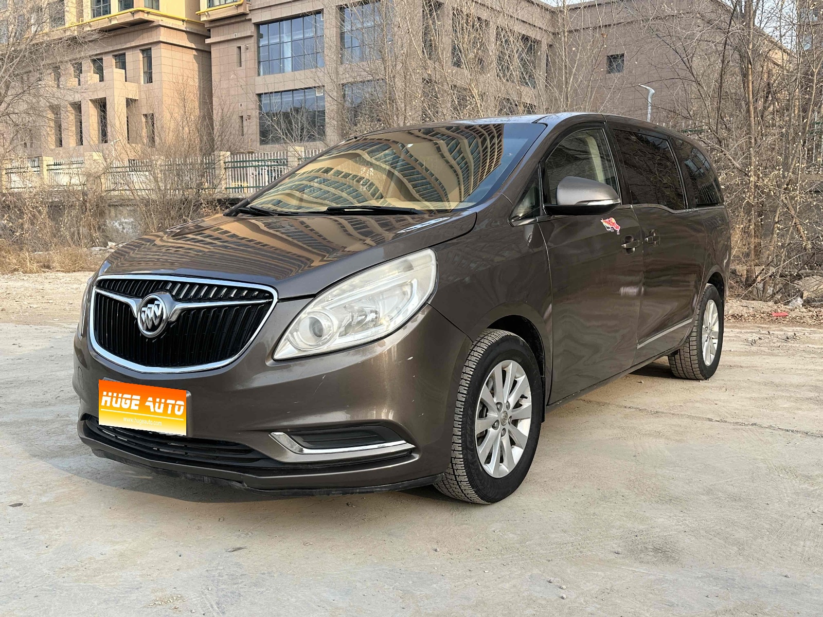 MY2011 Buick GL8 2.4L LT Luxury Business Extended Executive 