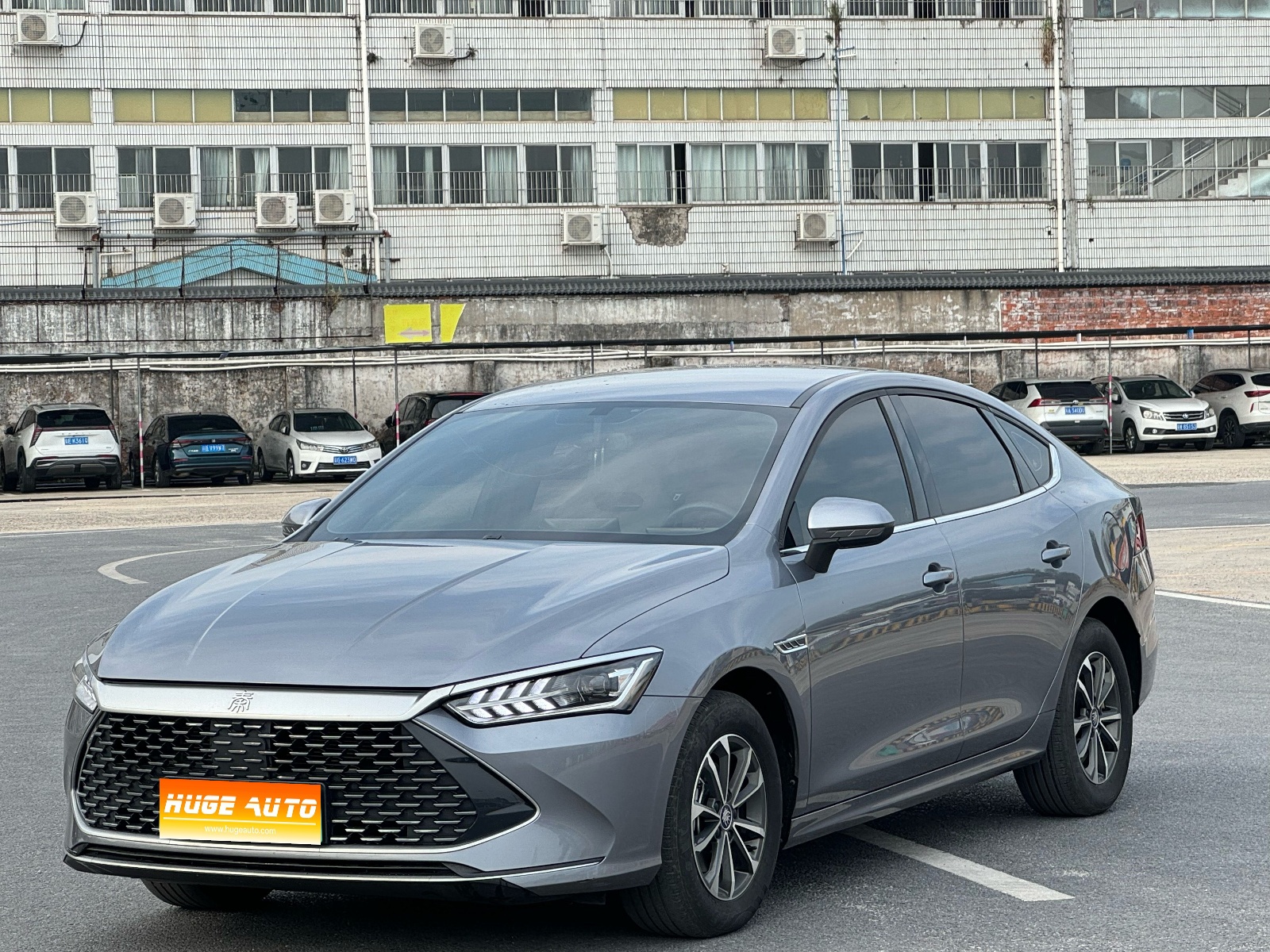 MY2024 Qin PLUS Honor DM-i 55KM Lead