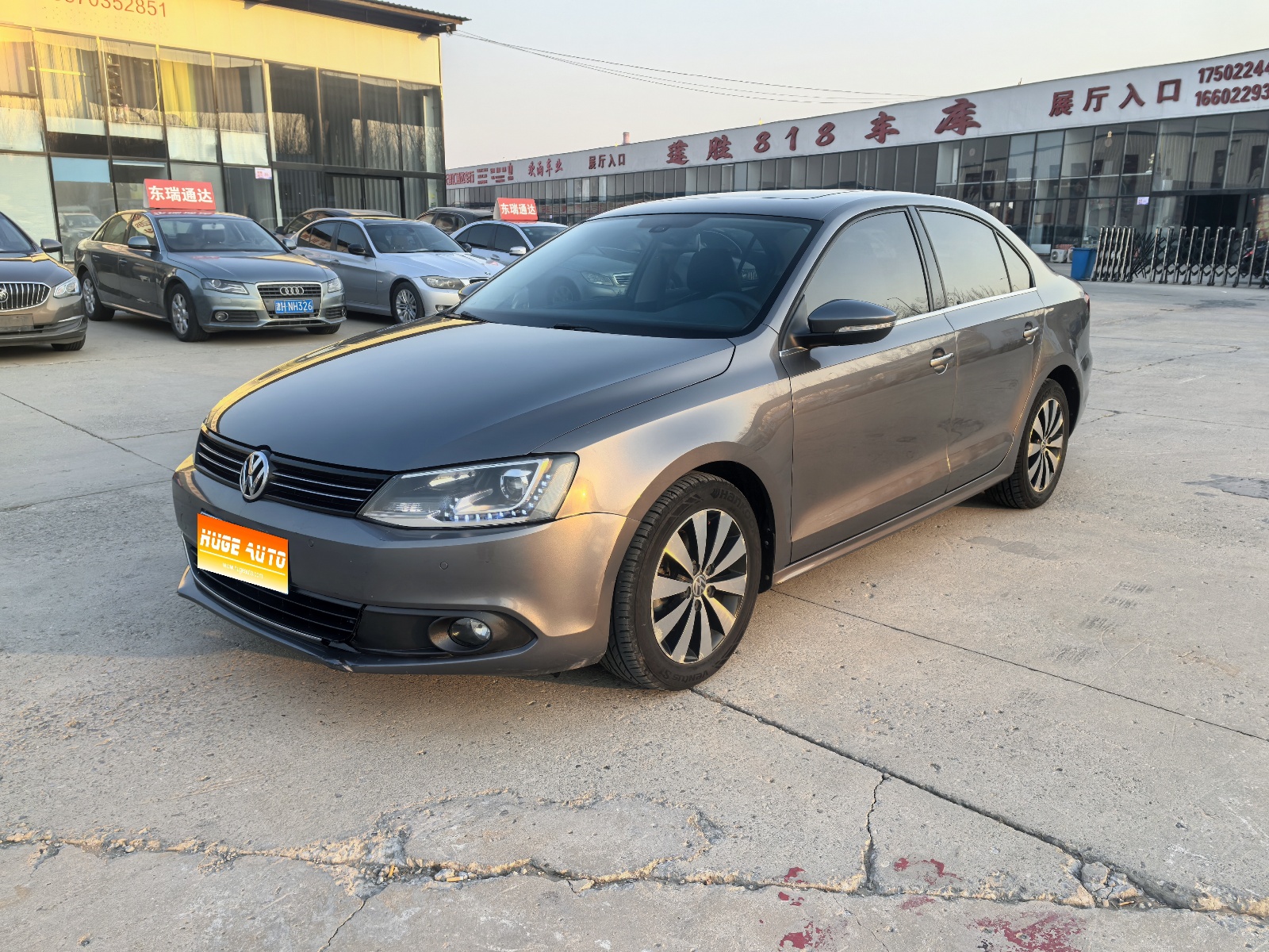 2012款 速腾 1.8TSI 自动旗舰版