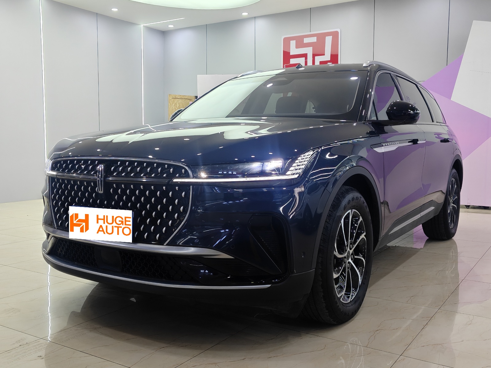 MY2023 Nautilus 2.0T 4WD Exclusive